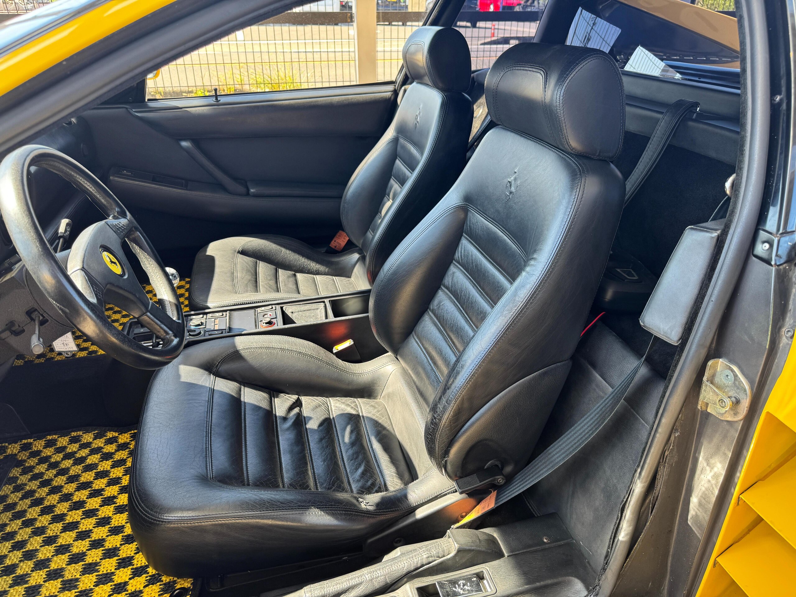 1994 Ferrari 512TR — Photo 36 / 56