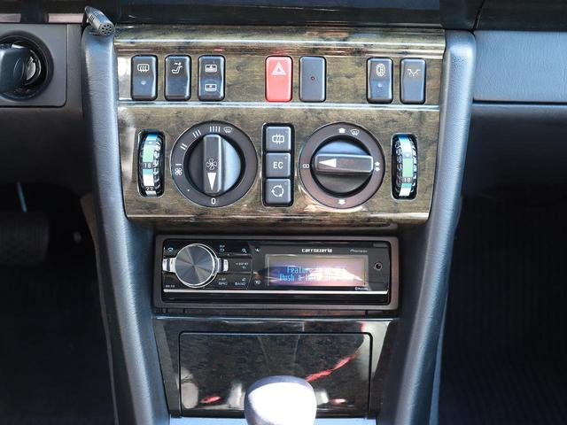 1994 Mercedes Benz 500E — Photo 9 / 38