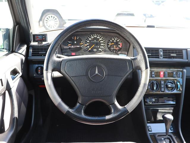 1994 Mercedes Benz 500E — Photo 24 / 38