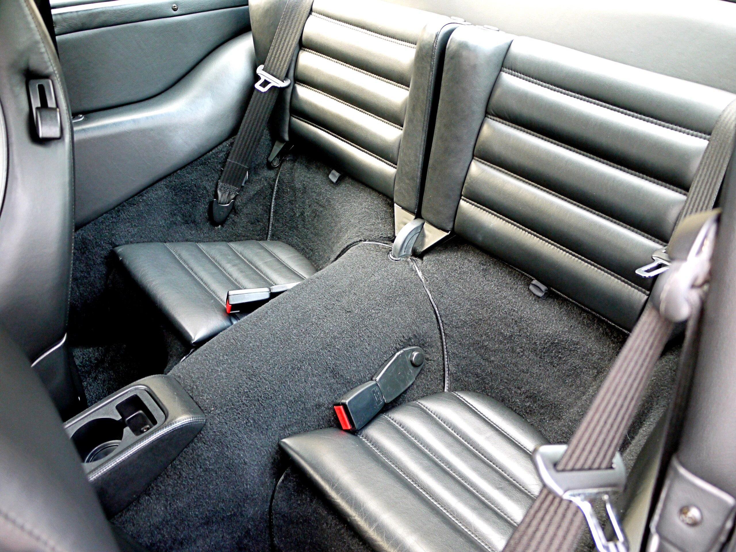 1994 Porsche 911 Turbo — Photo 13 / 19