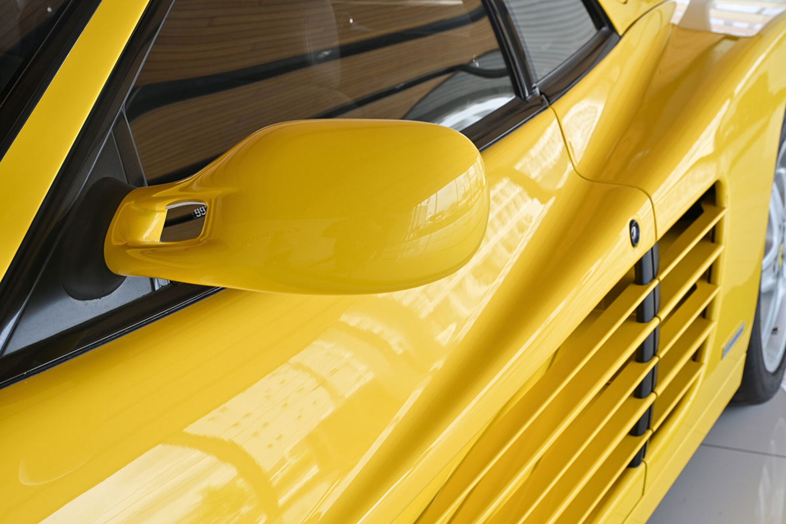1995 Ferrari 512TR — Photo 12 / 27