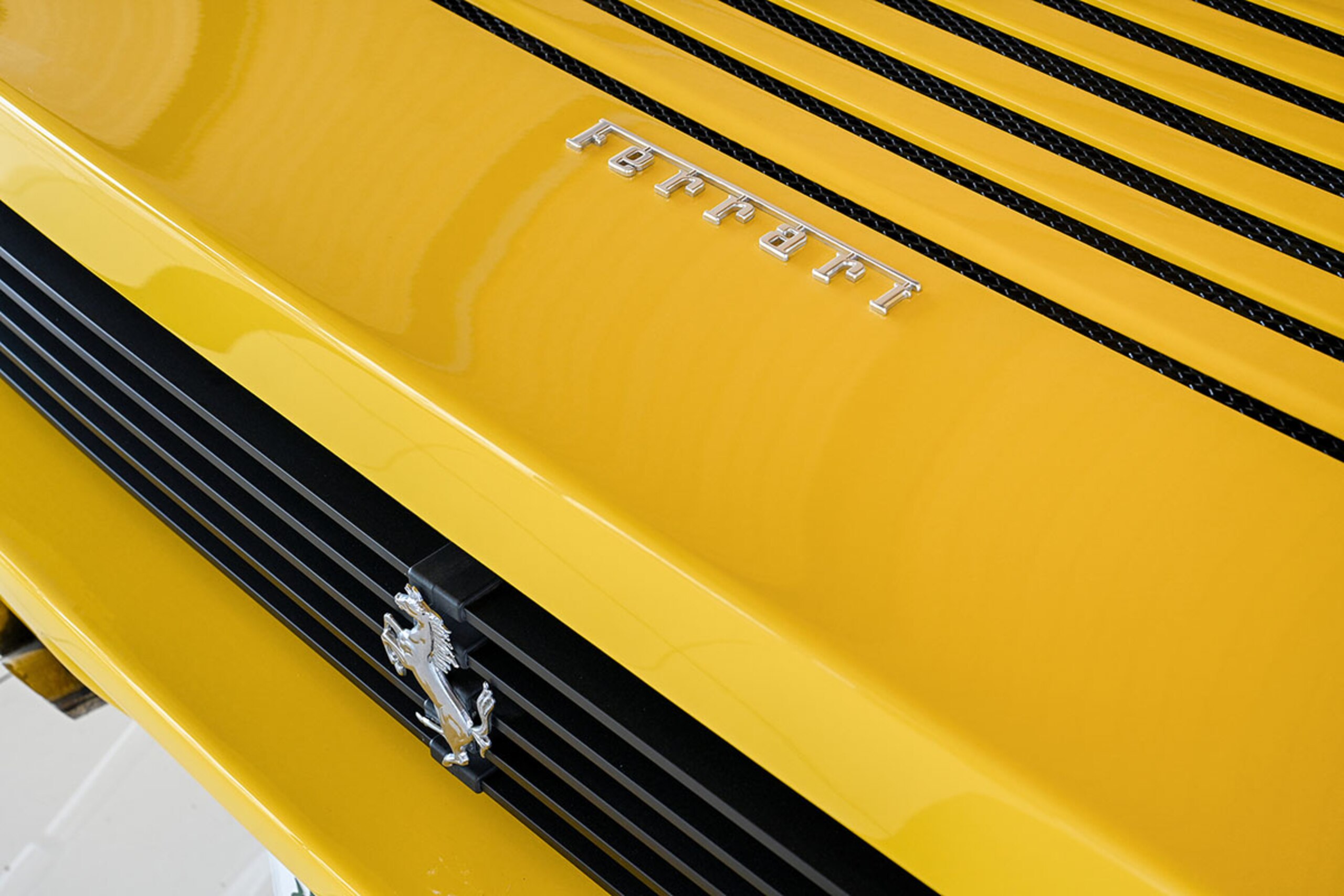 1995 Ferrari 512TR — Photo 14 / 27