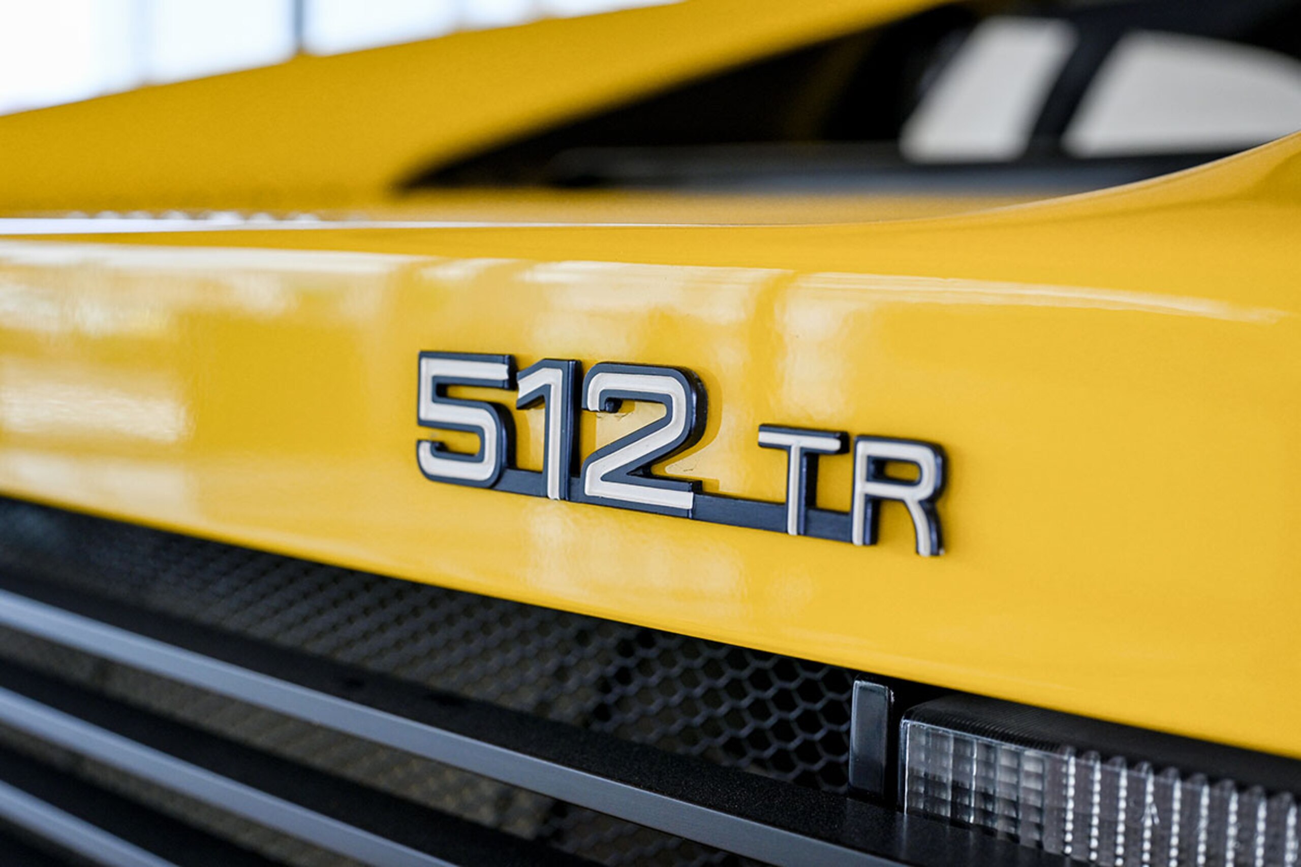 1995 Ferrari 512TR — Photo 16 / 27