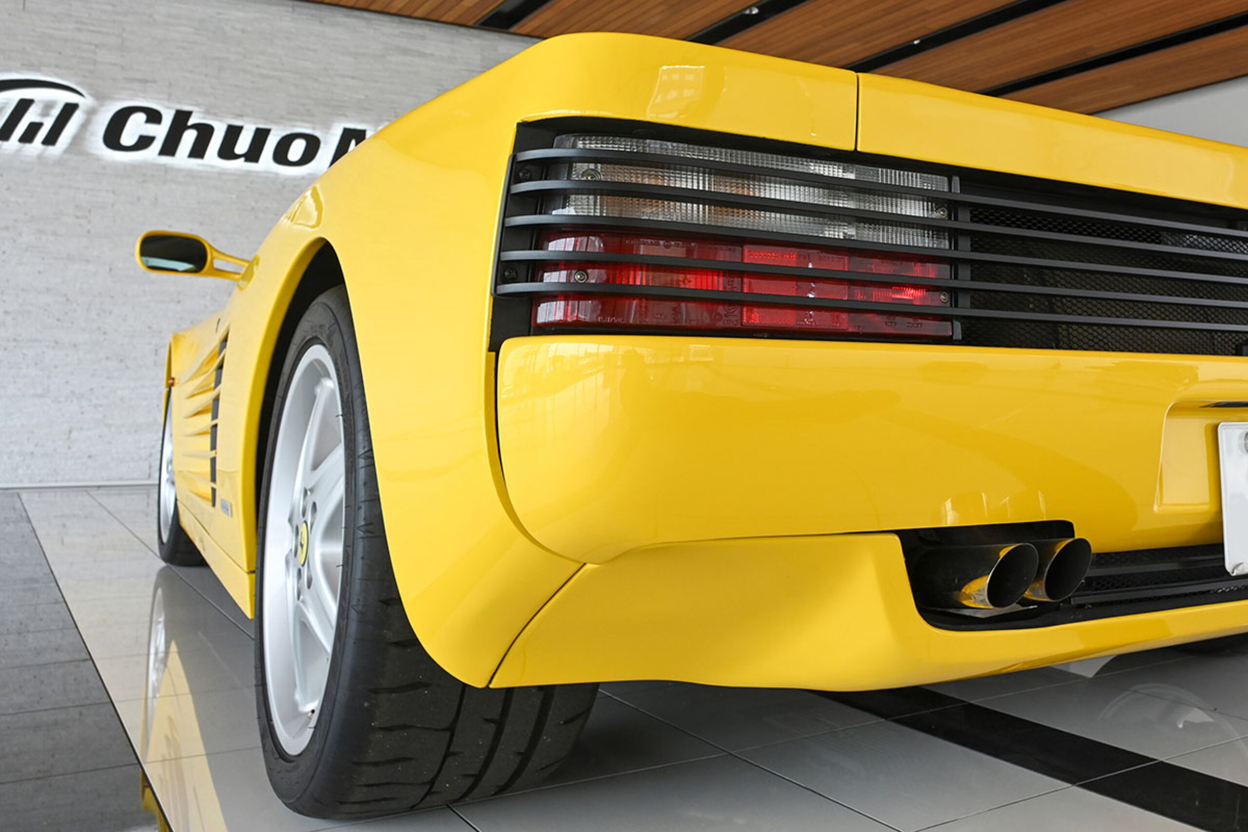 1995 Ferrari 512TR — Photo 25 / 27