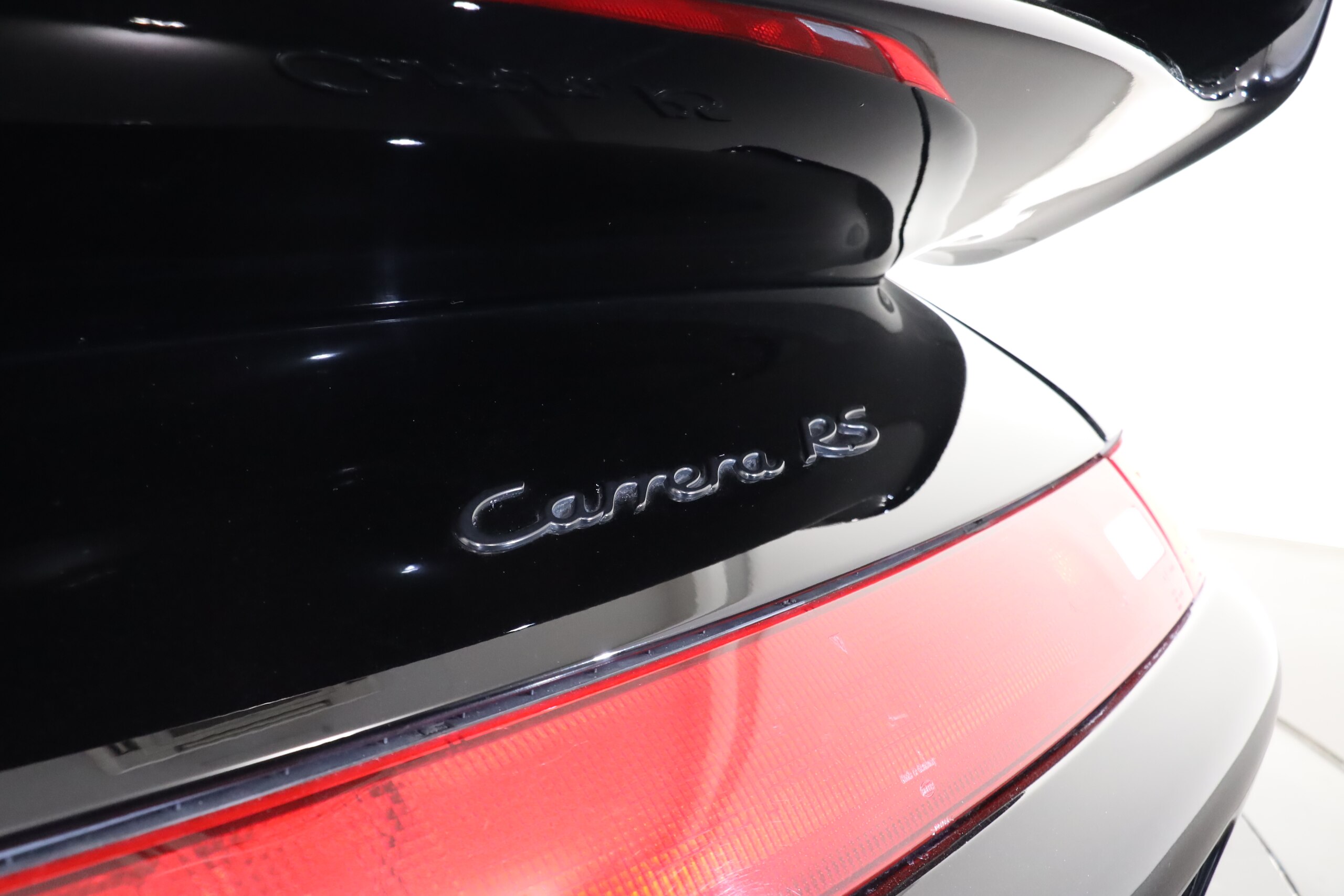 1995 Porsche 911 Carrera RS — Photo 19 / 37