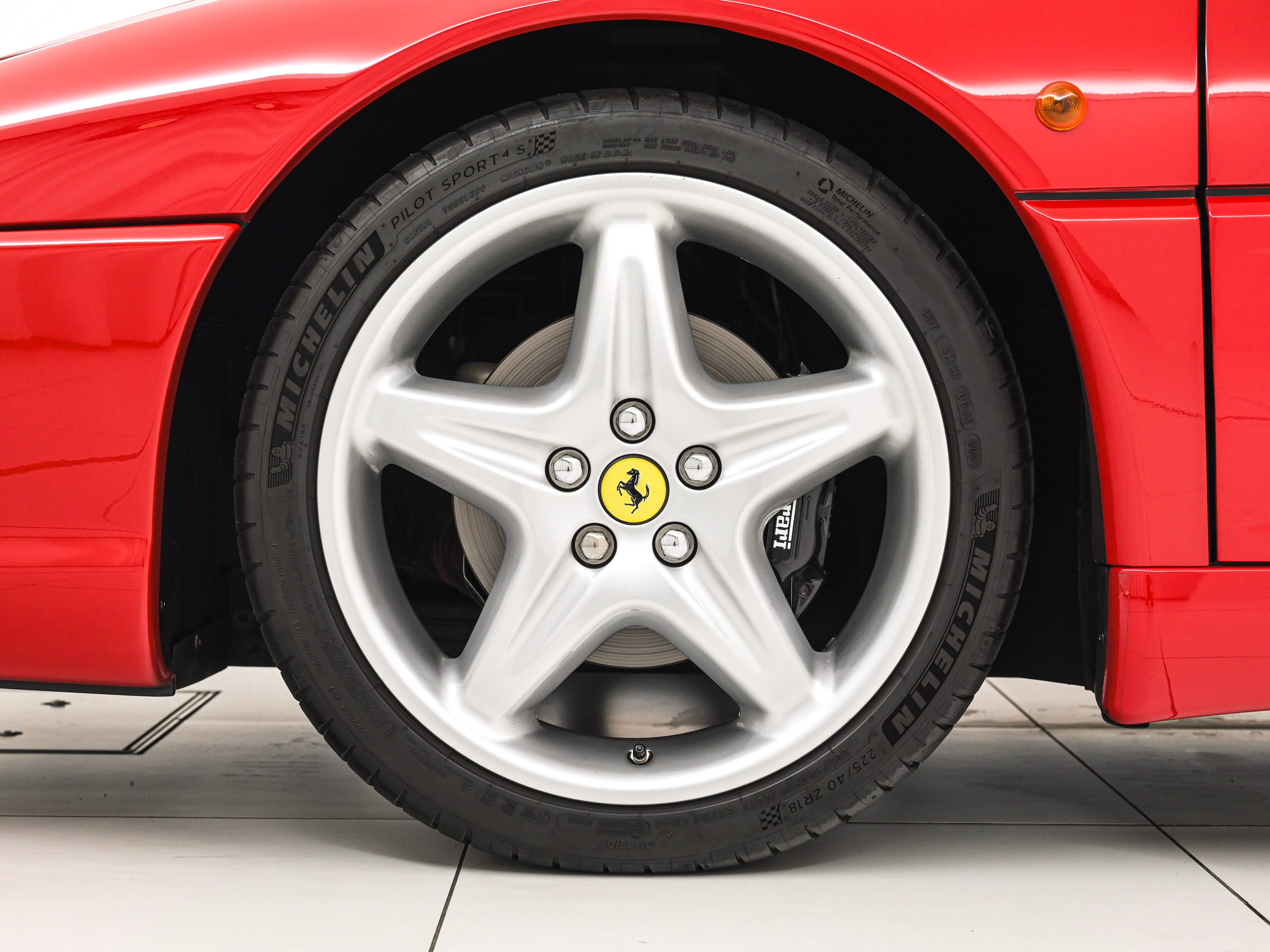 1996 Ferrari F355 Berlinetta — Photo 22 / 25