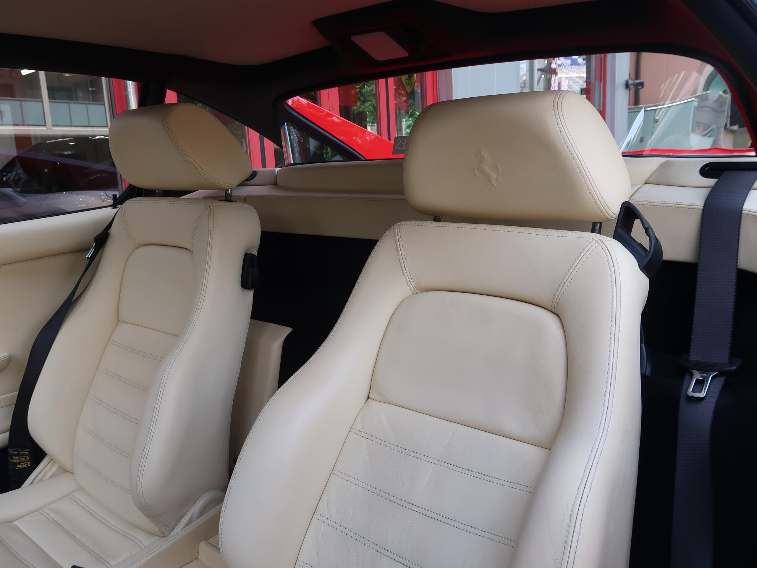 1996 Ferrari F355 Berlinetta — Photo 33 / 47