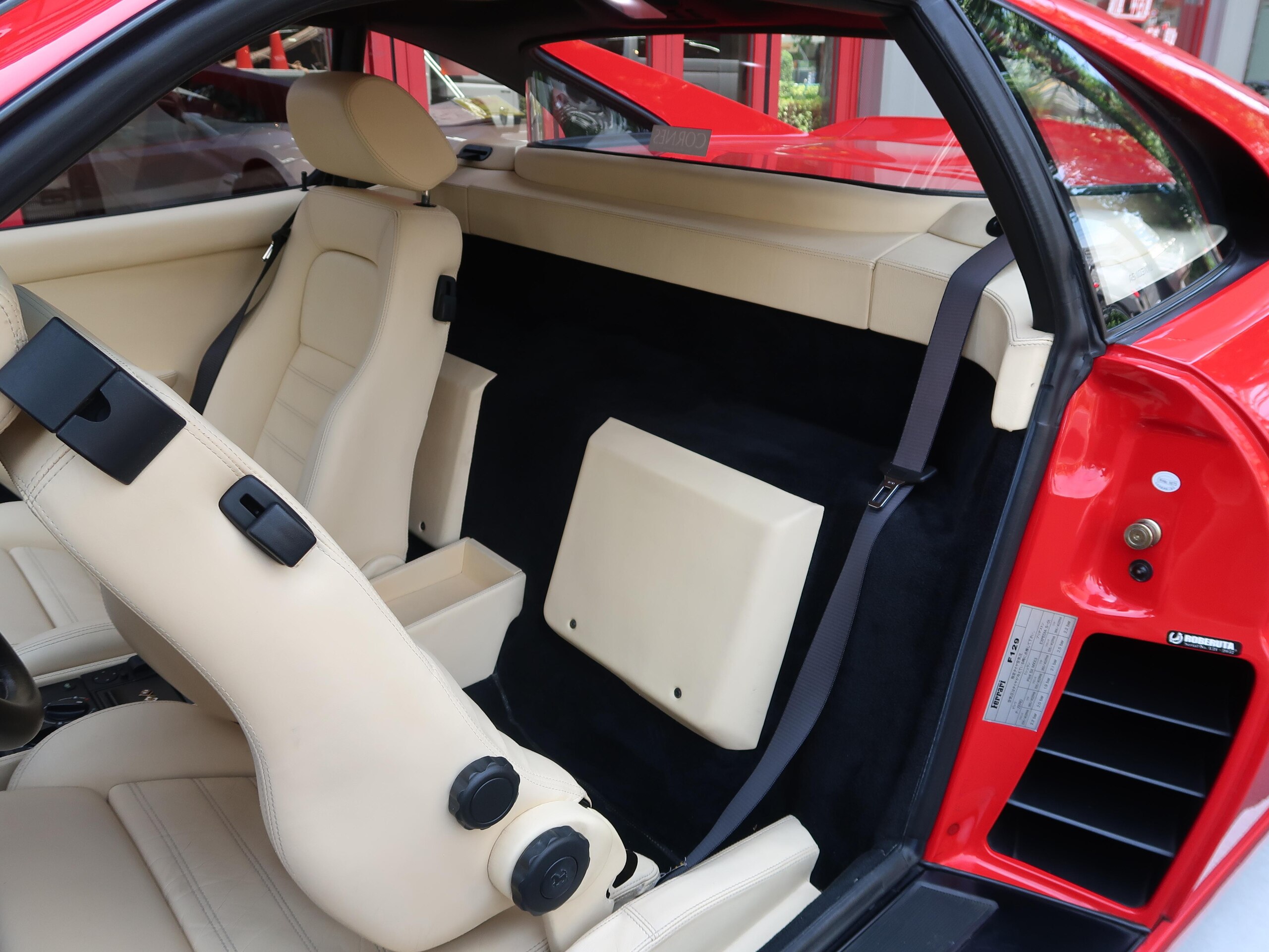 1996 Ferrari F355 Berlinetta — Photo 35 / 47