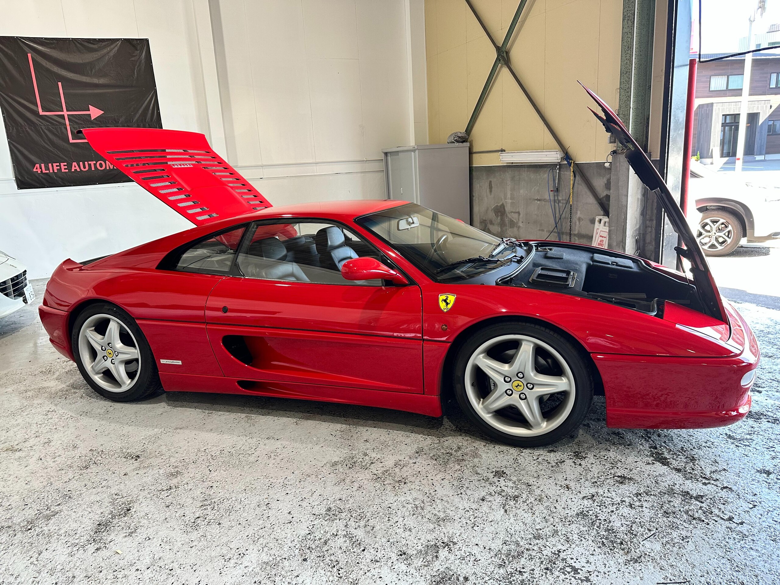 1996 Ferrari F355 Berlinetta — Photo 15 / 44