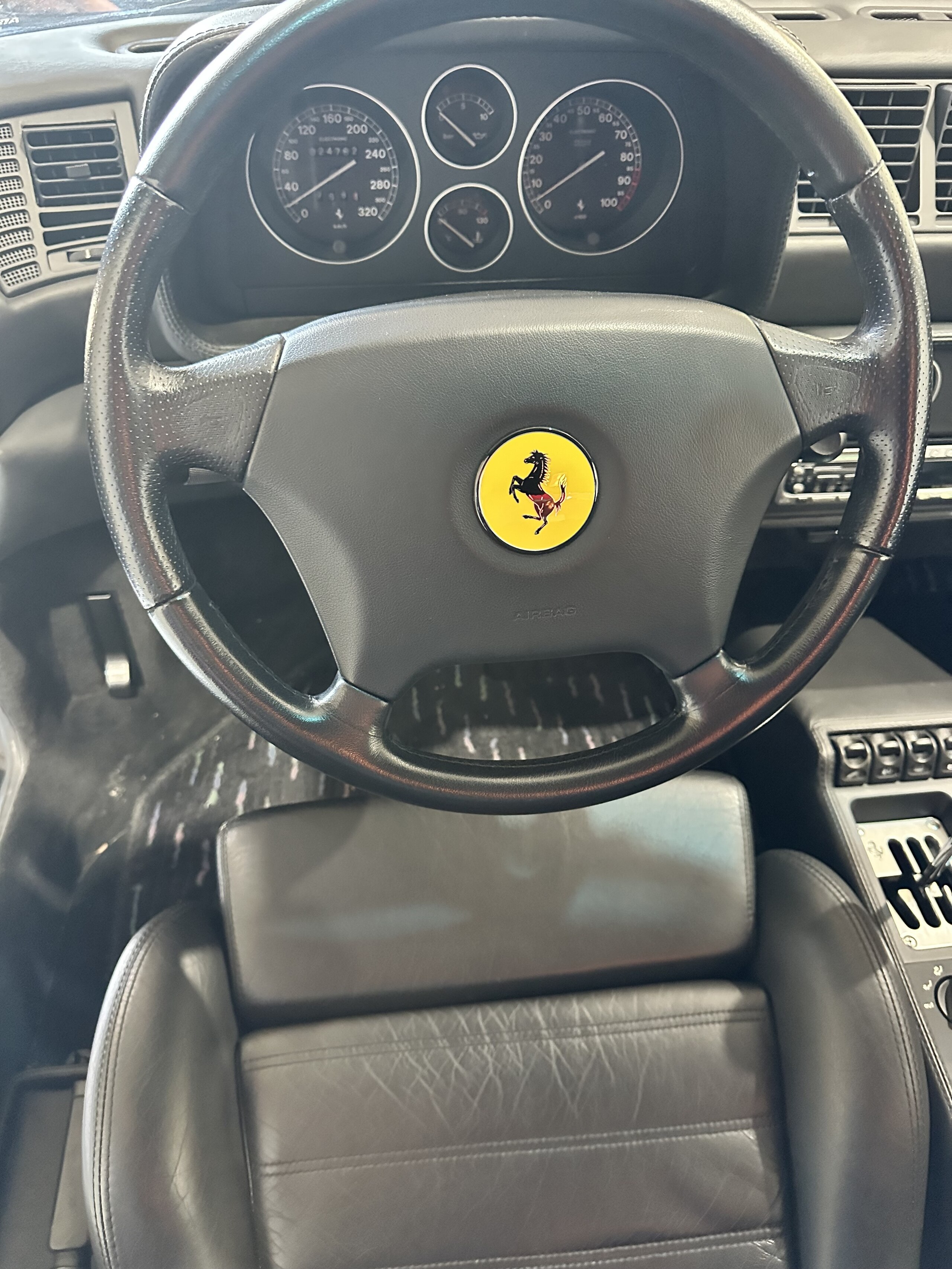 1996 Ferrari F355 Berlinetta — Photo 28 / 44