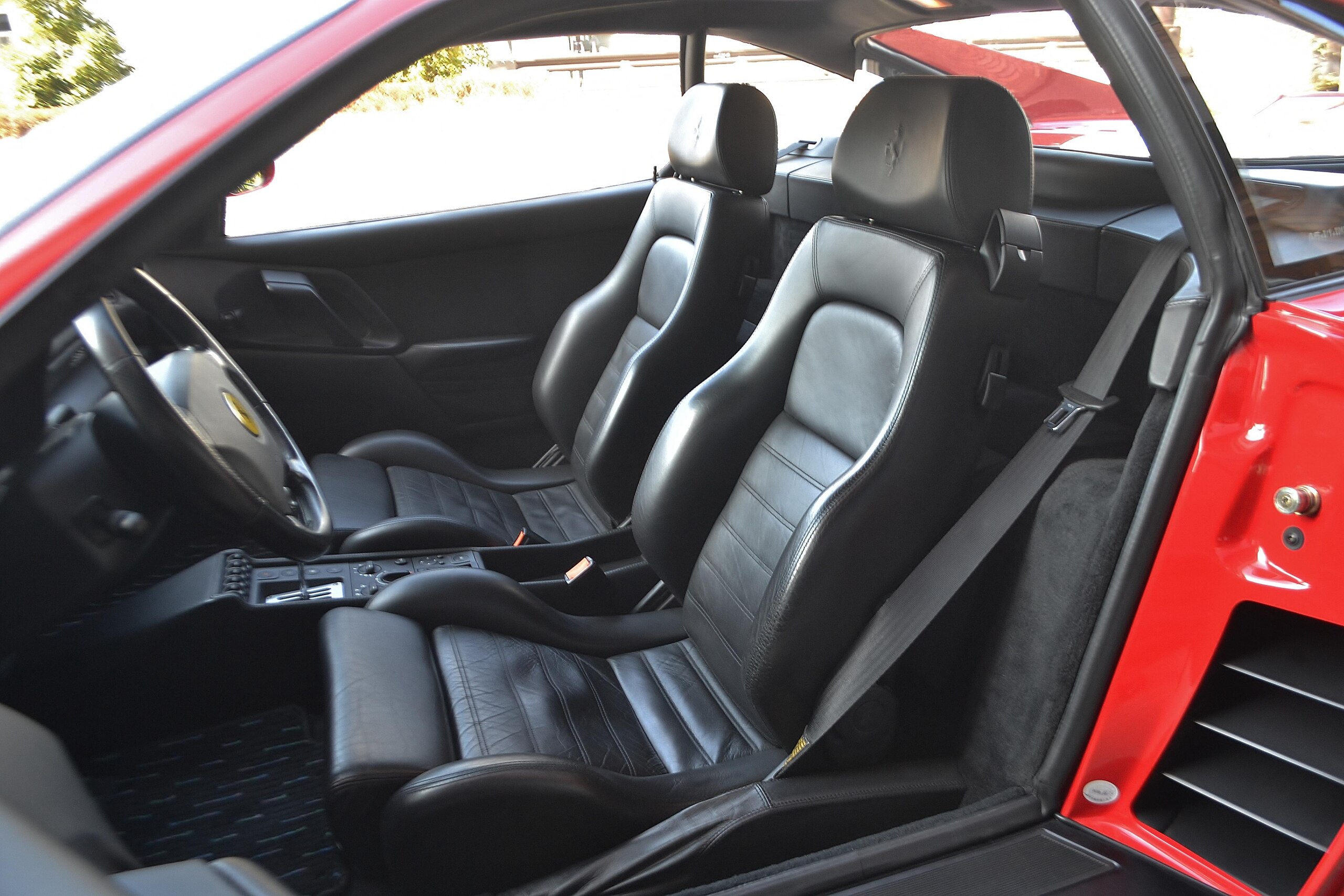 1996 Ferrari F355 Berlinetta — Photo 8 / 22
