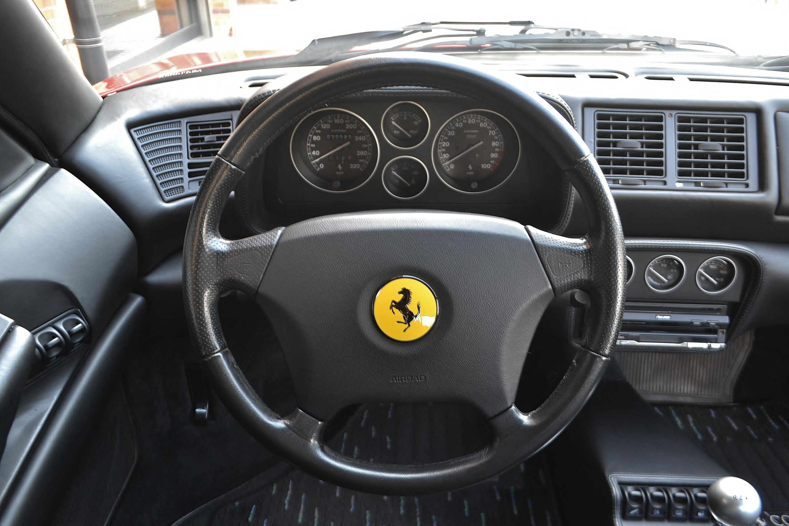 1996 Ferrari F355 Berlinetta — Photo 9 / 22