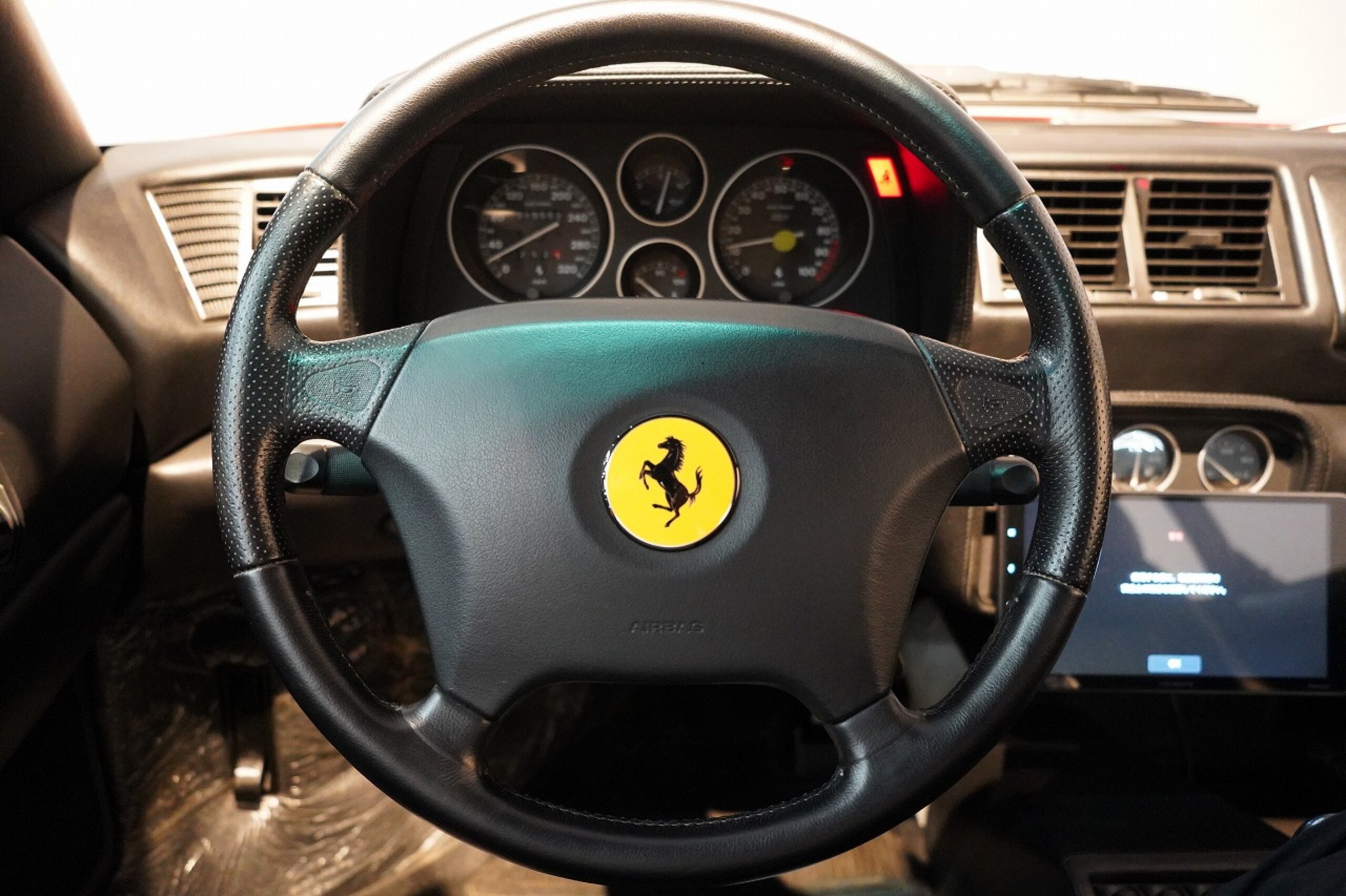 1996 Ferrari F355 Berlinetta — Photo 8 / 69