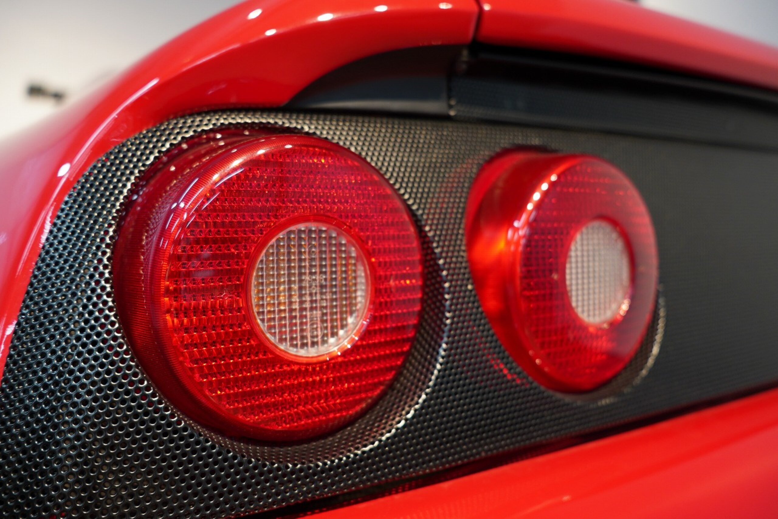 1996 Ferrari F355 Berlinetta — Photo 27 / 69