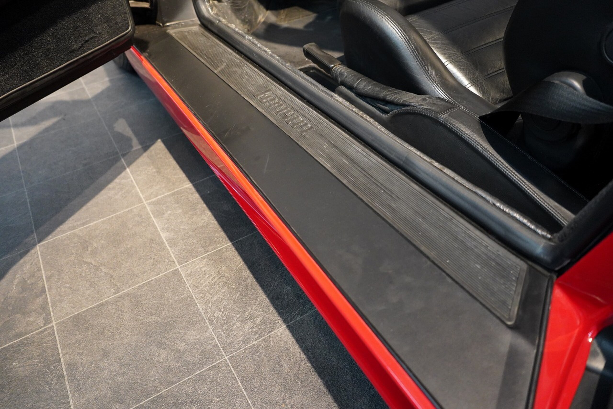 1996 Ferrari F355 Berlinetta — Photo 47 / 69