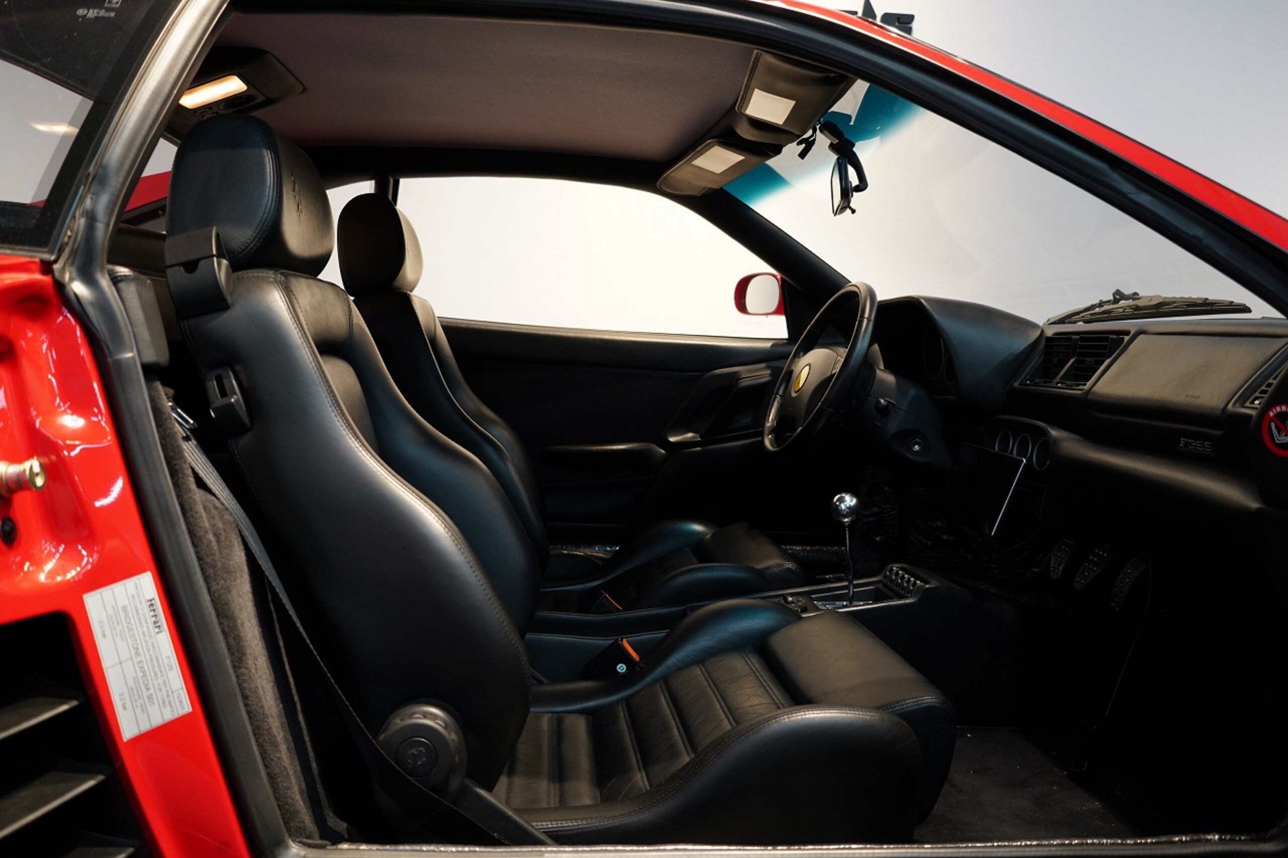 1996 Ferrari F355 Berlinetta — Photo 56 / 69