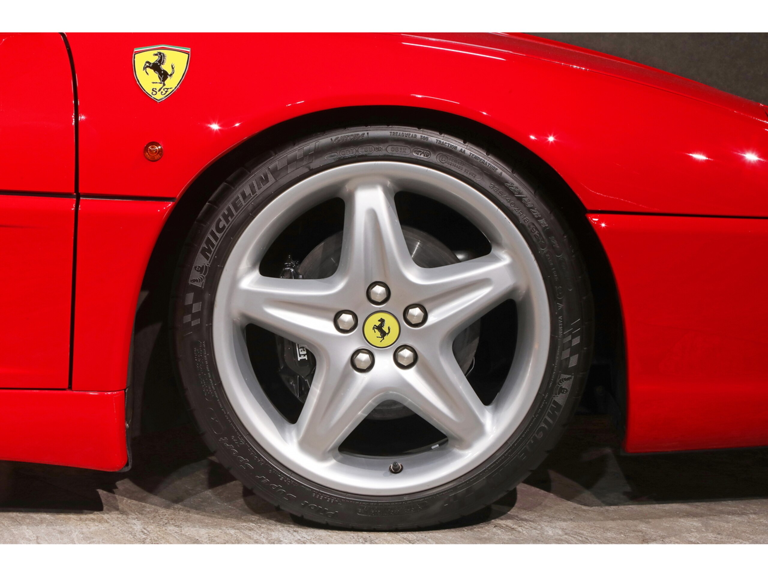 1996 Ferrari F355 Berlinetta — Photo 35 / 50