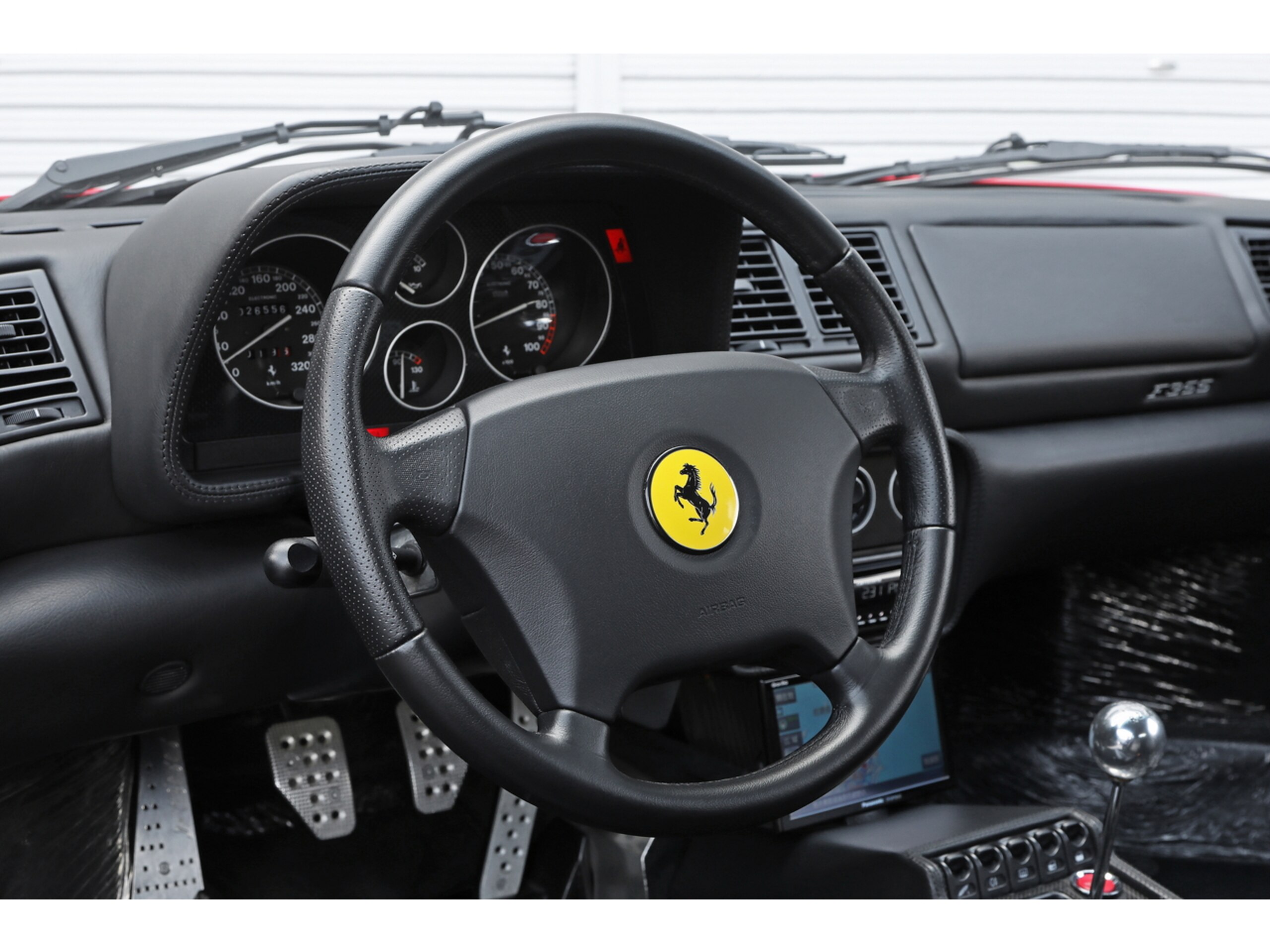 1996 Ferrari F355 Berlinetta — Photo 41 / 50