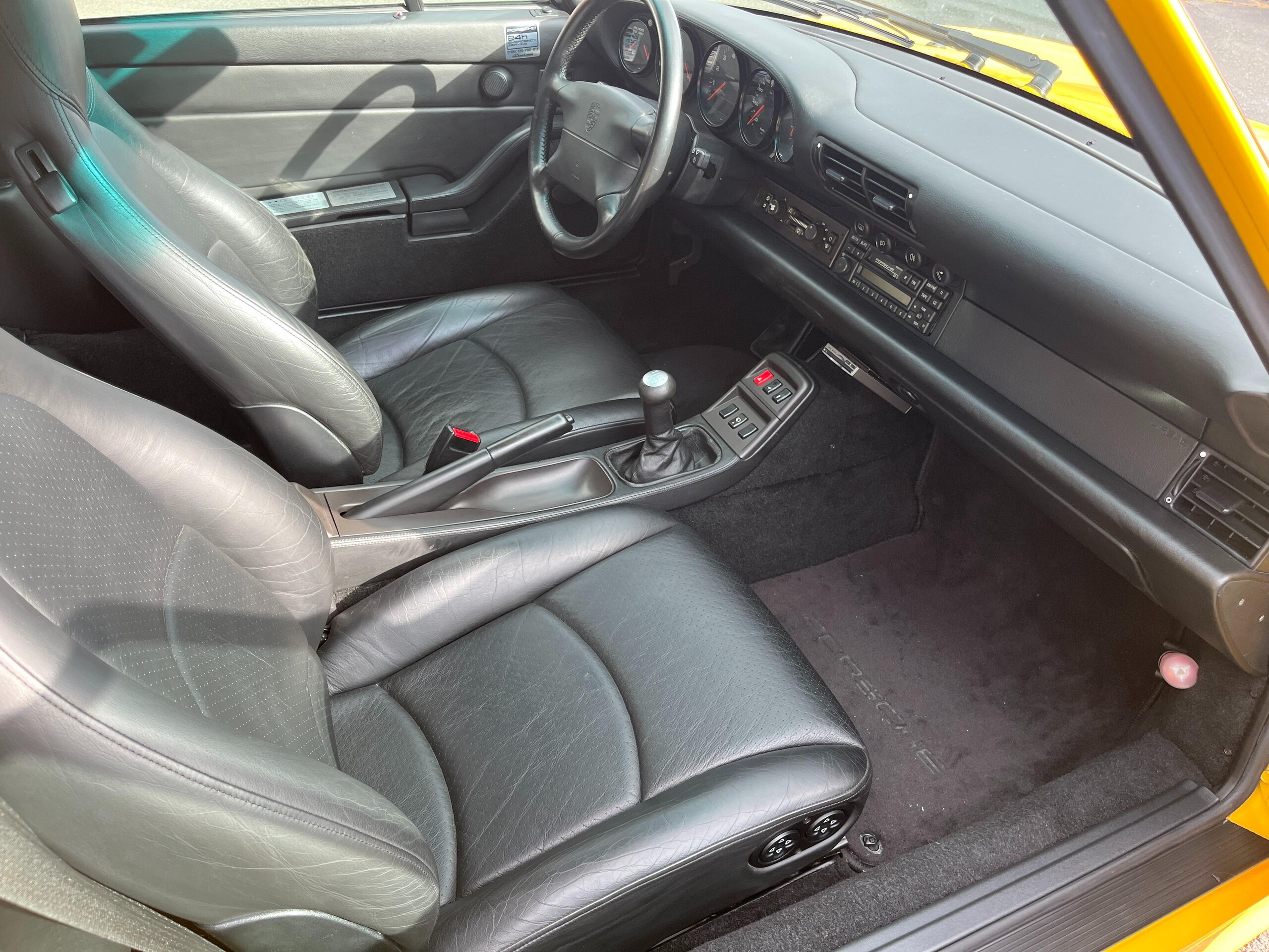 1996 Porsche 911 Turbo — Photo 6 / 8