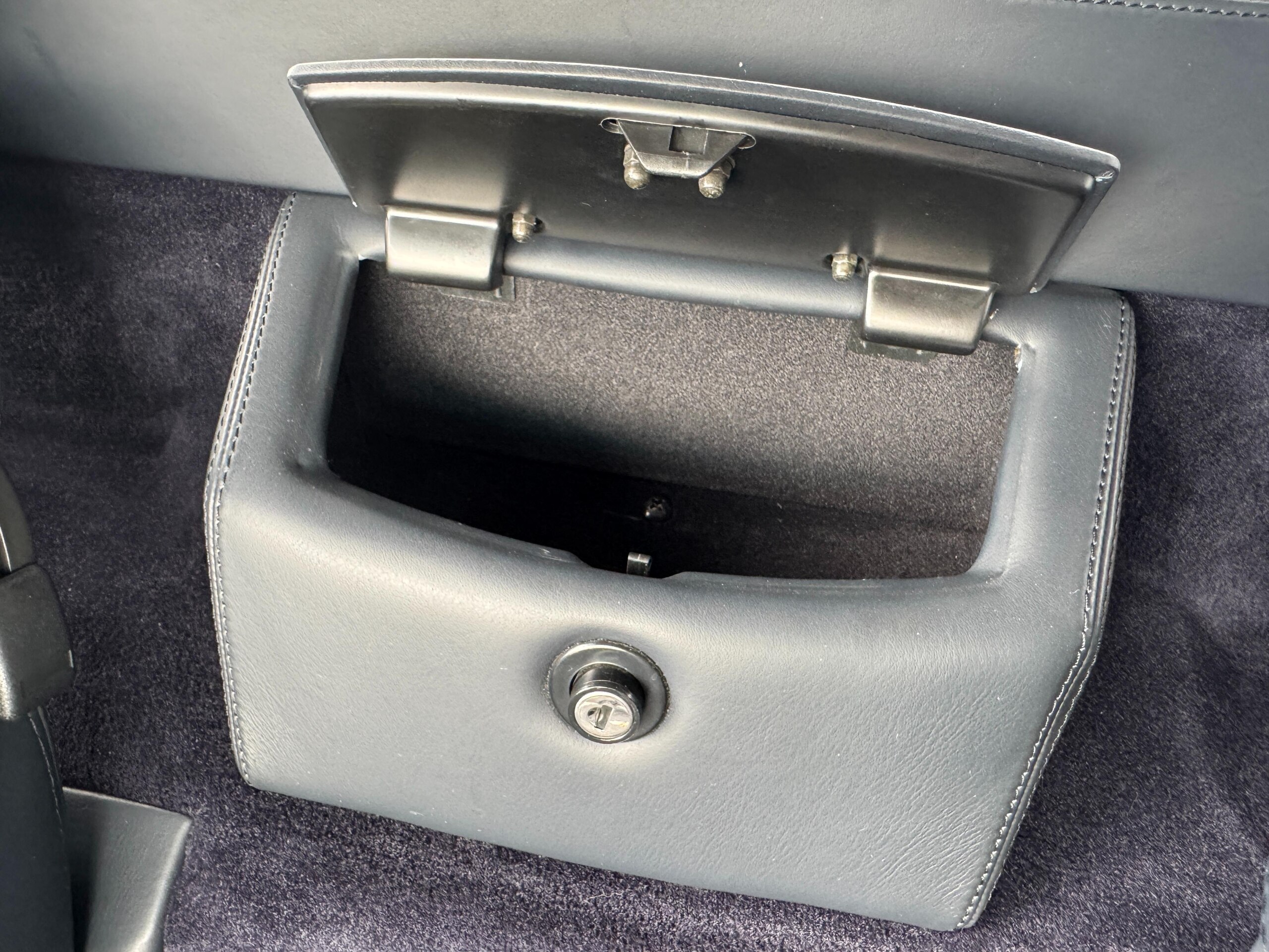 1997 Ferrari F355 Berlinetta — Photo 28 / 60