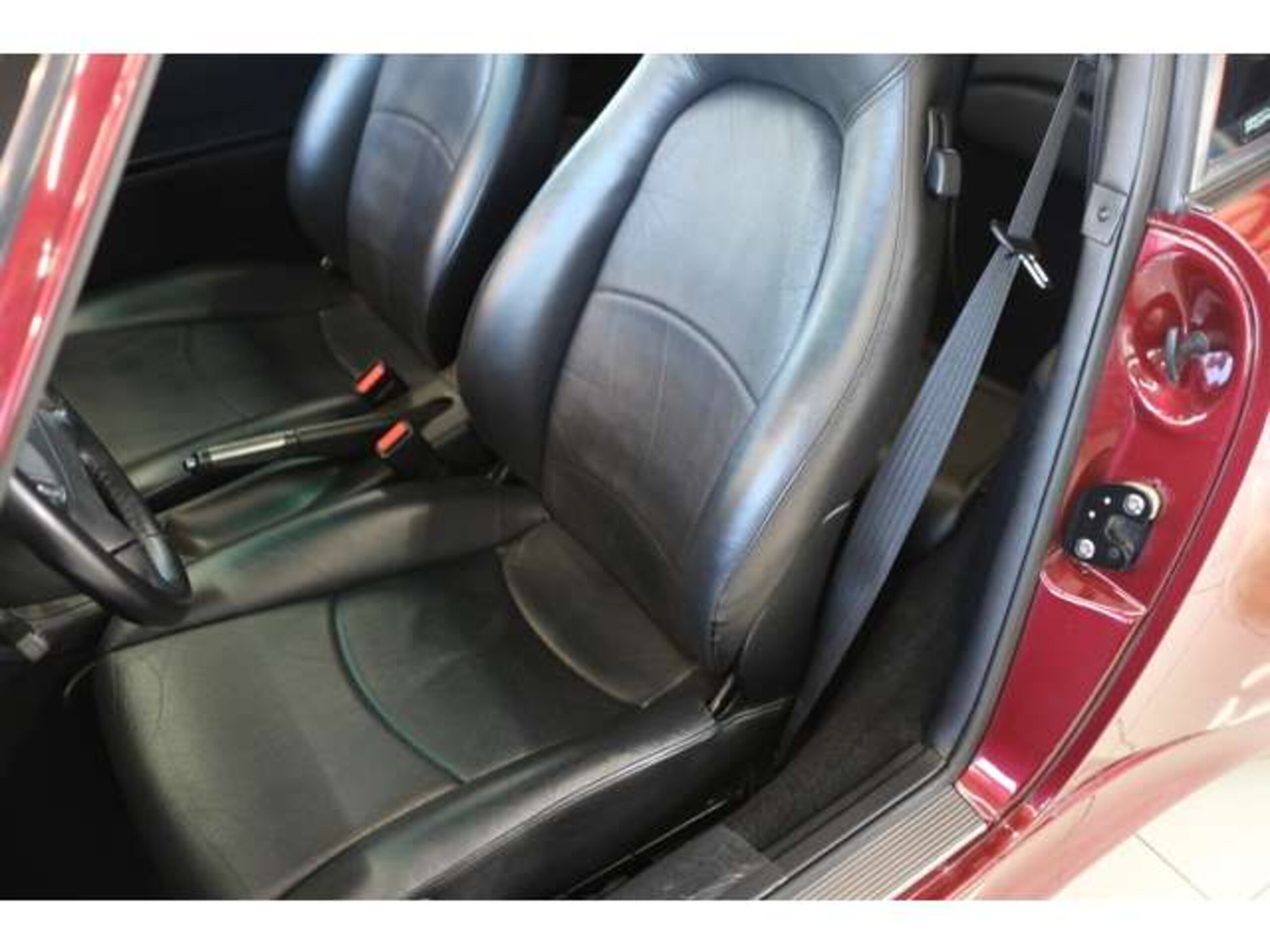 1997 Porsche 911 Carrera S — Photo 9 / 18