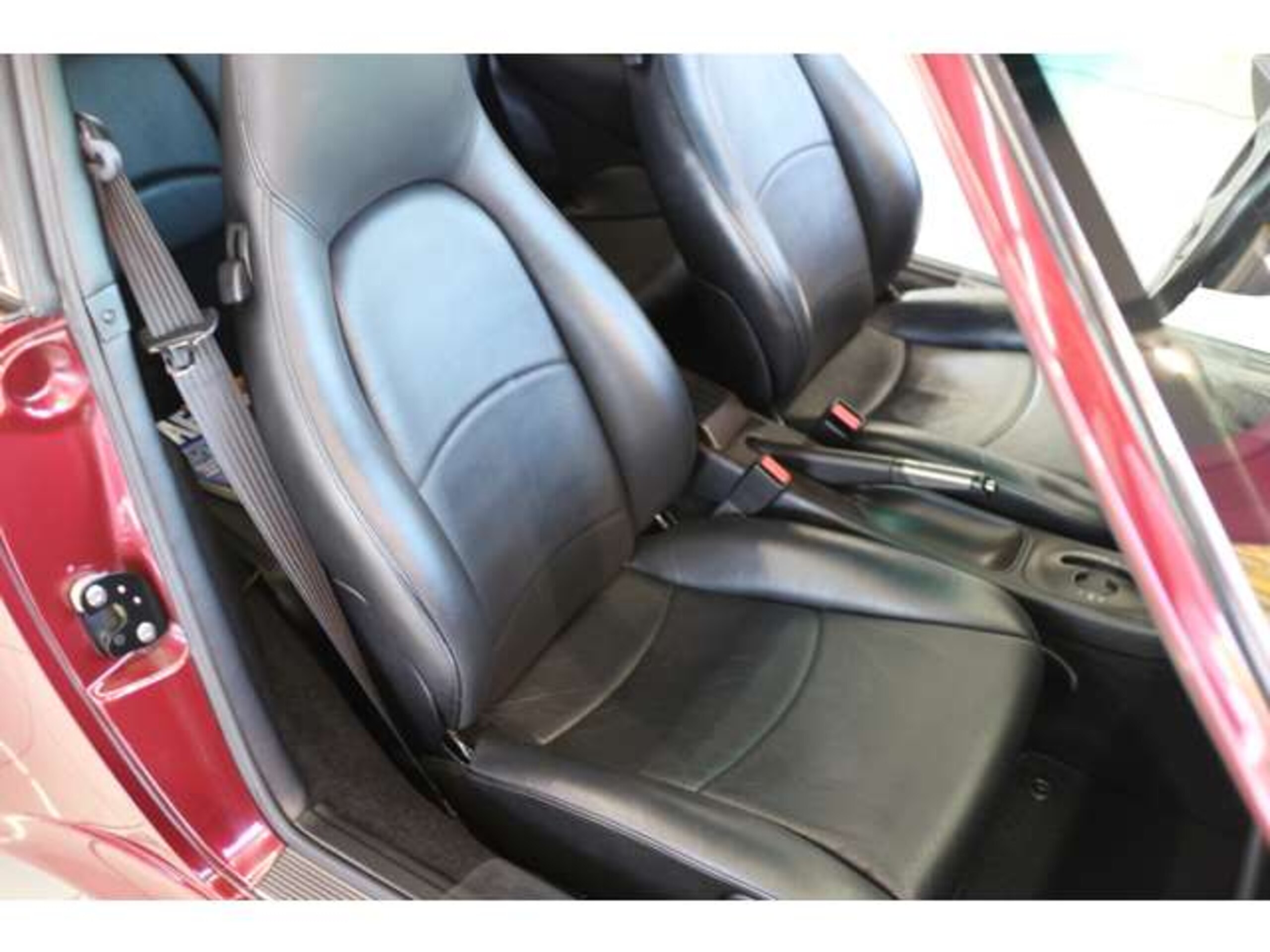 1997 Porsche 911 Carrera S — Photo 10 / 18