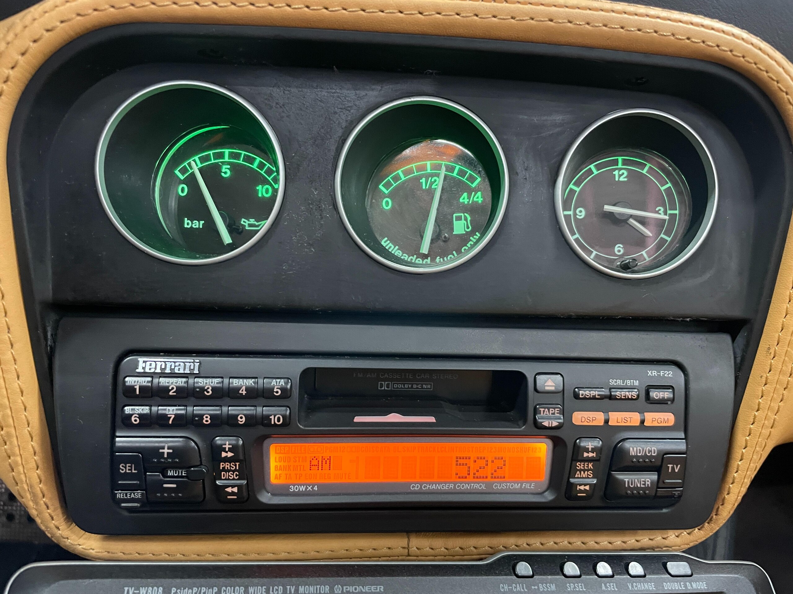 1998 Ferrari F355 Spider F1 — Photo 15 / 23