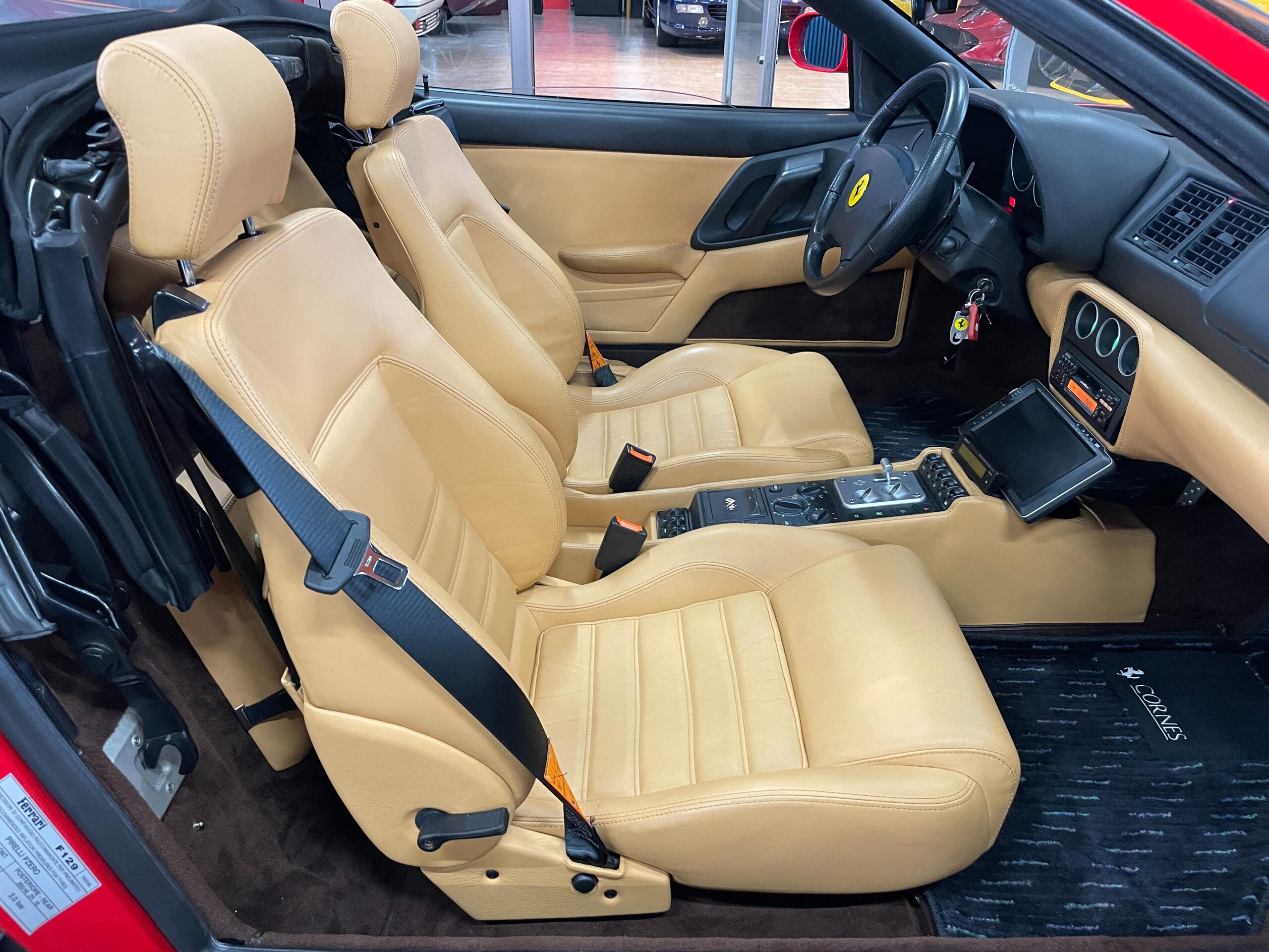 1998 Ferrari F355 Spider F1 — Photo 18 / 23