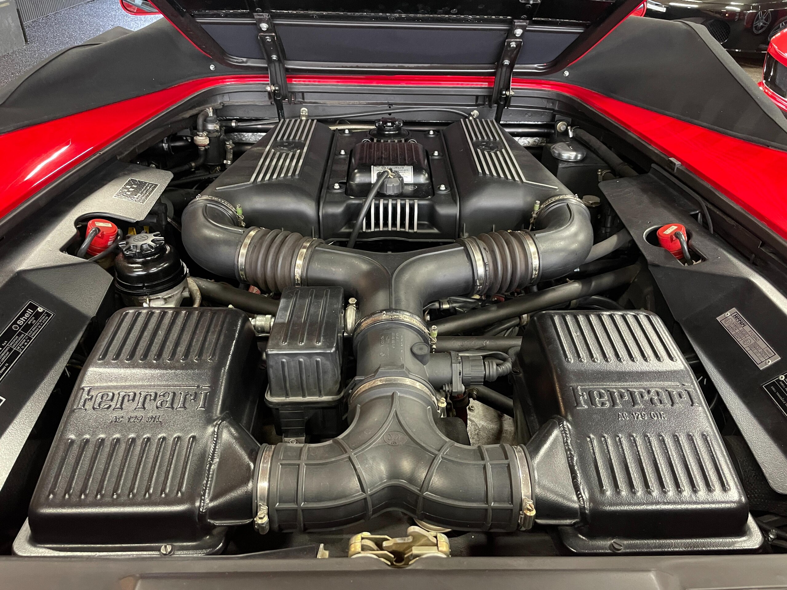 1998 Ferrari F355 Spider F1 — Photo 22 / 23