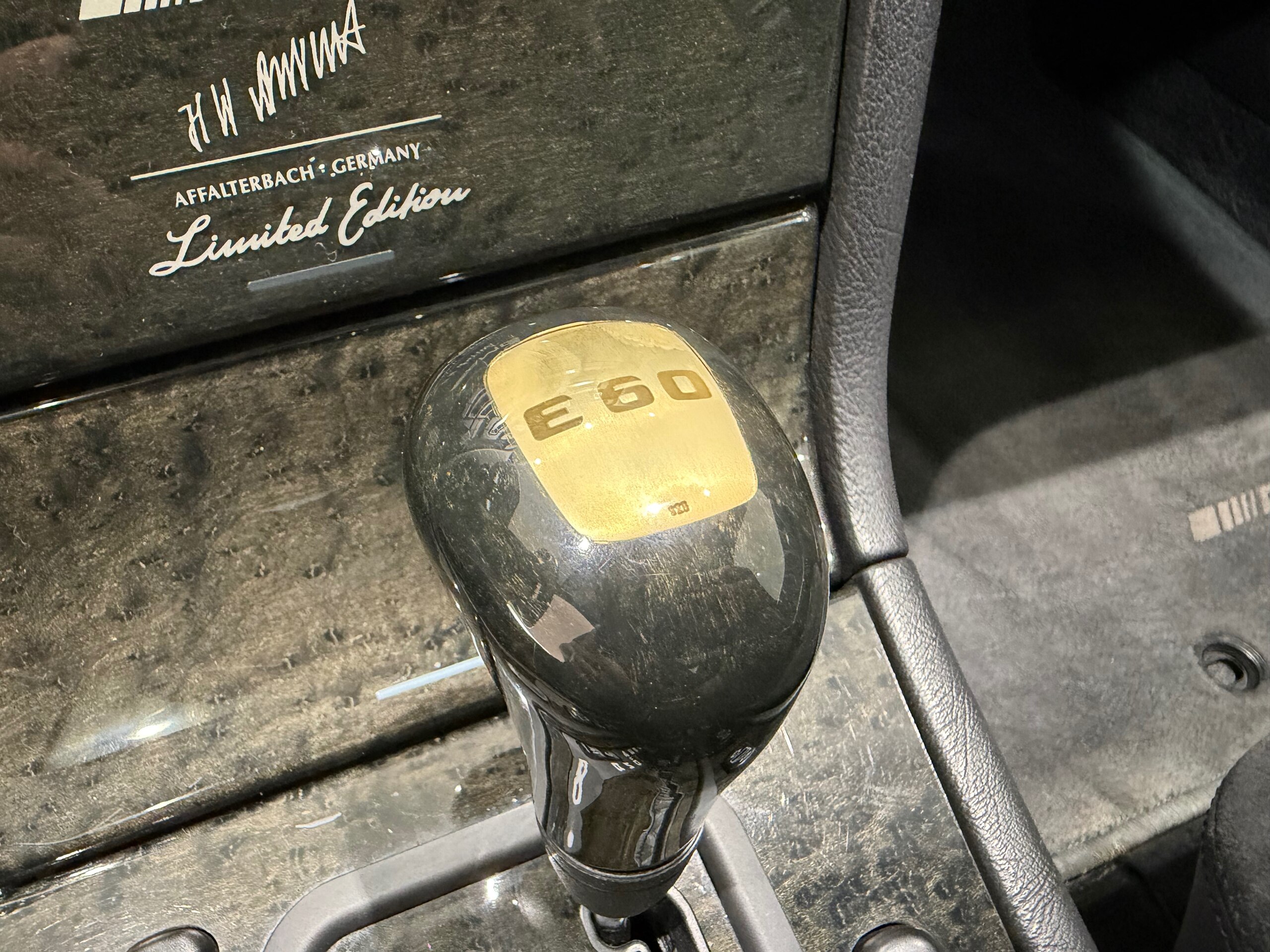 1998 Mercedes Benz E60 AMG — Photo 27 / 74