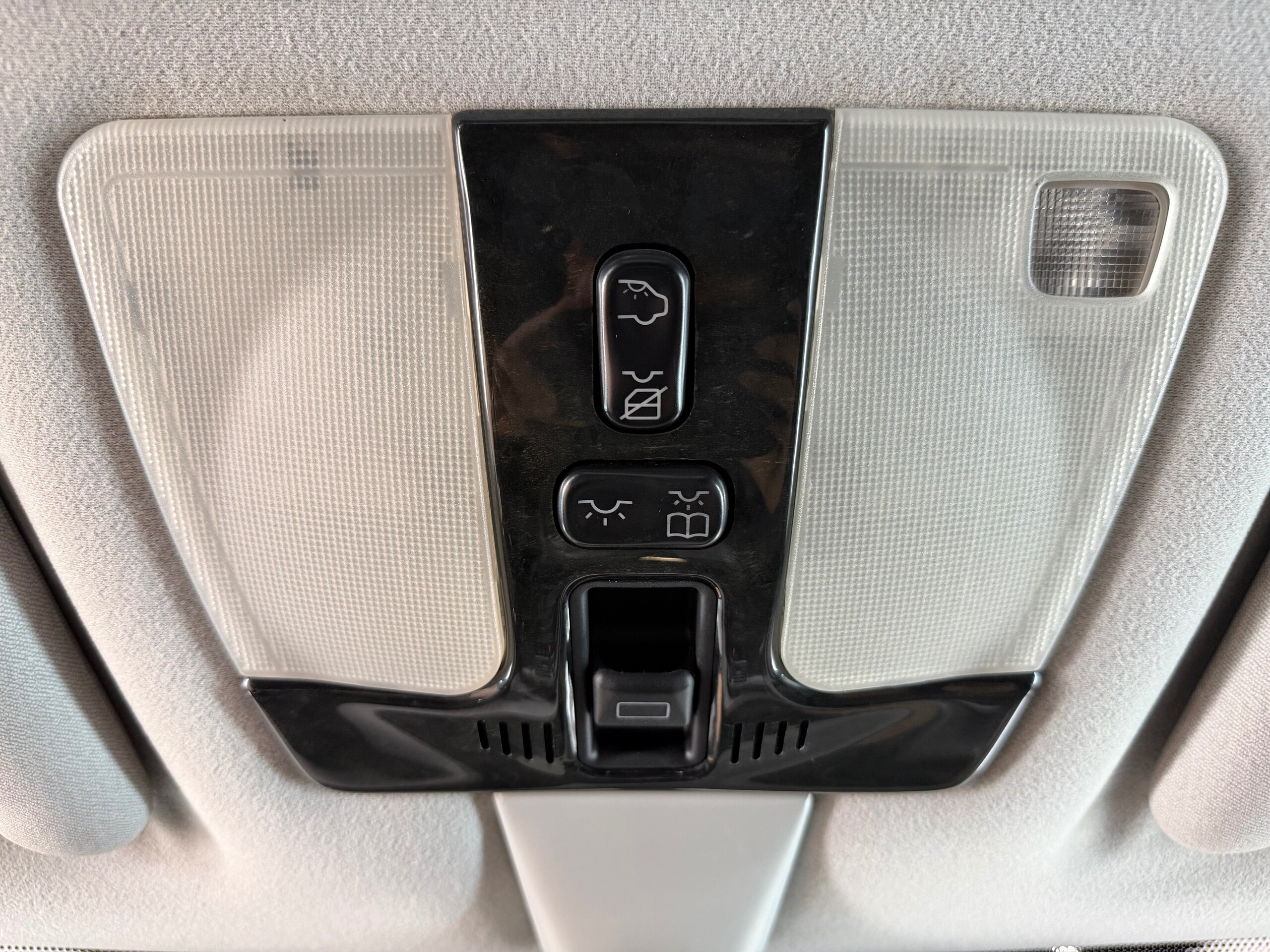 1998 Mercedes Benz E60 AMG — Photo 32 / 74