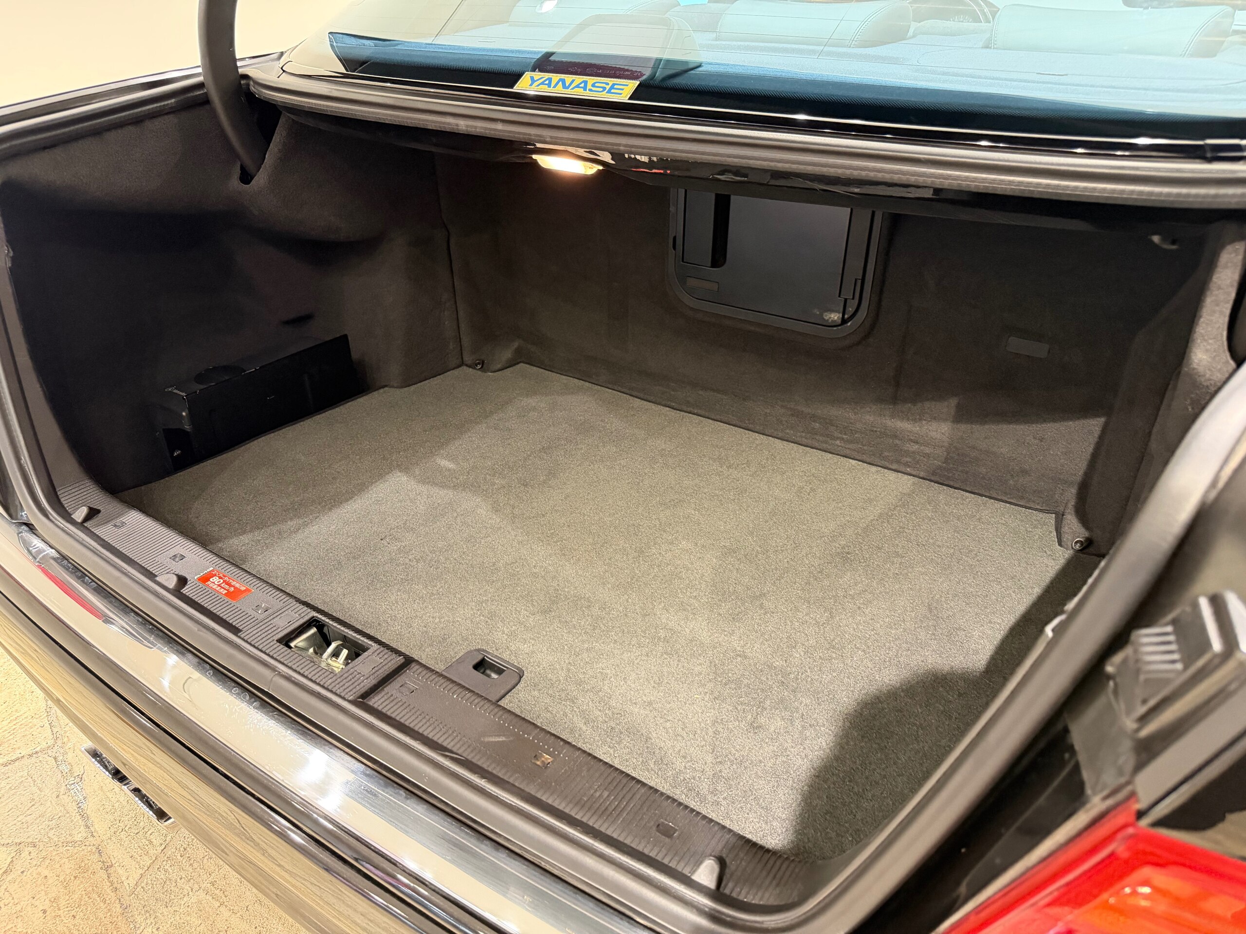 1998 Mercedes Benz E60 AMG — Photo 35 / 74