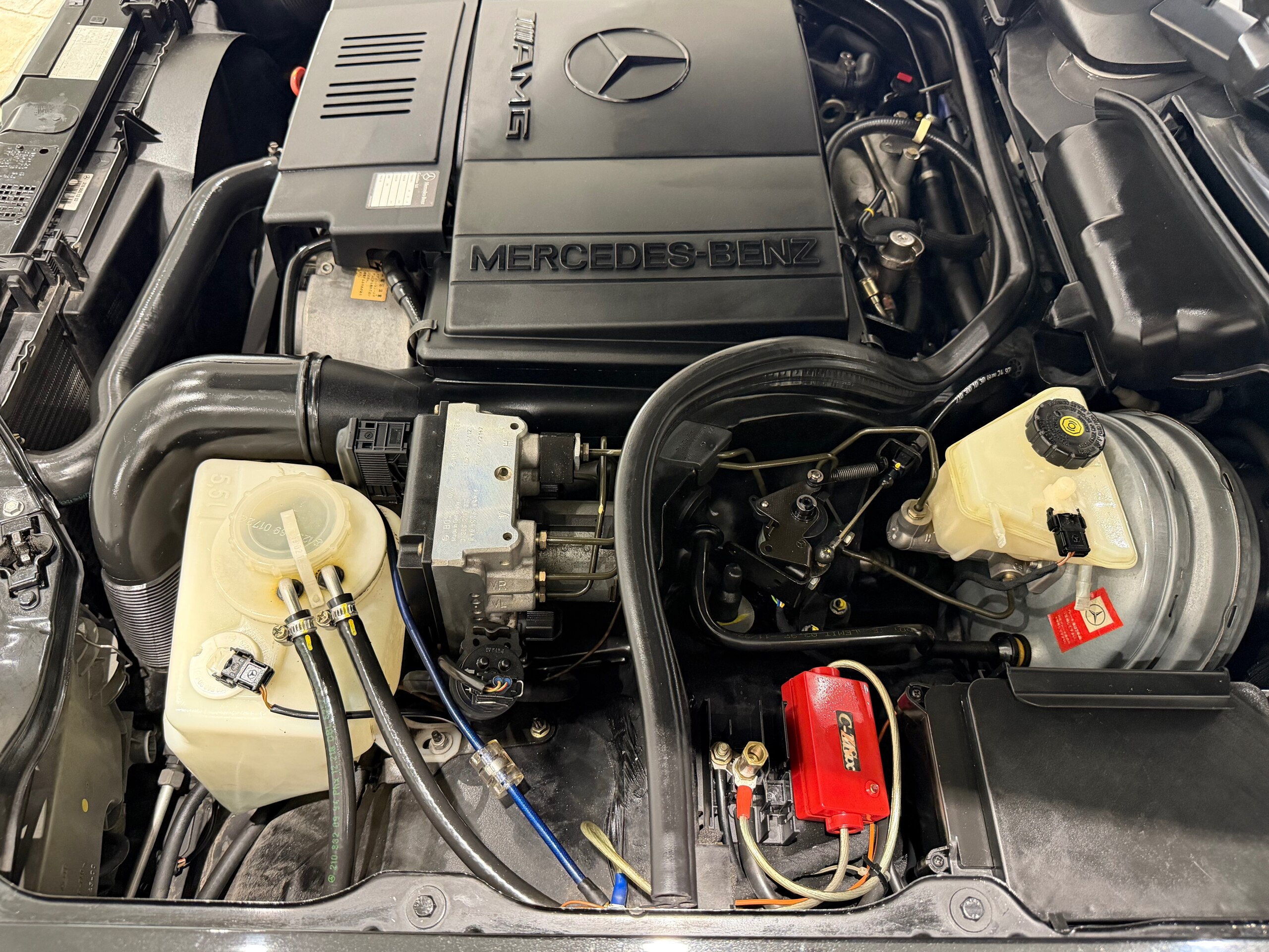 1998 Mercedes Benz E60 AMG — Photo 42 / 74