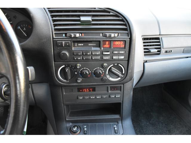1995 BMW 318is — Photo 21 / 29