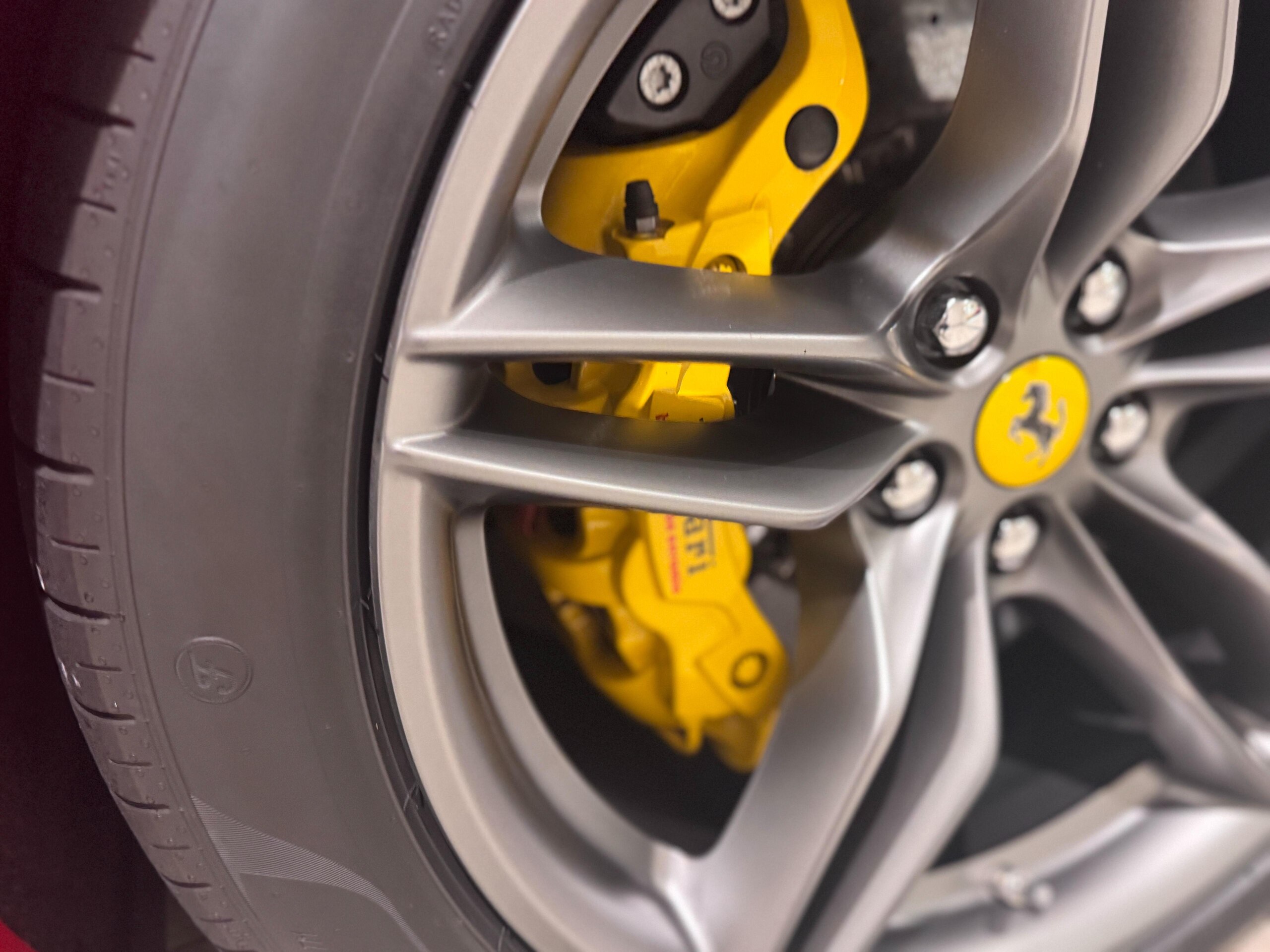 2023 Ferrari 812GTS — Photo 28 / 28