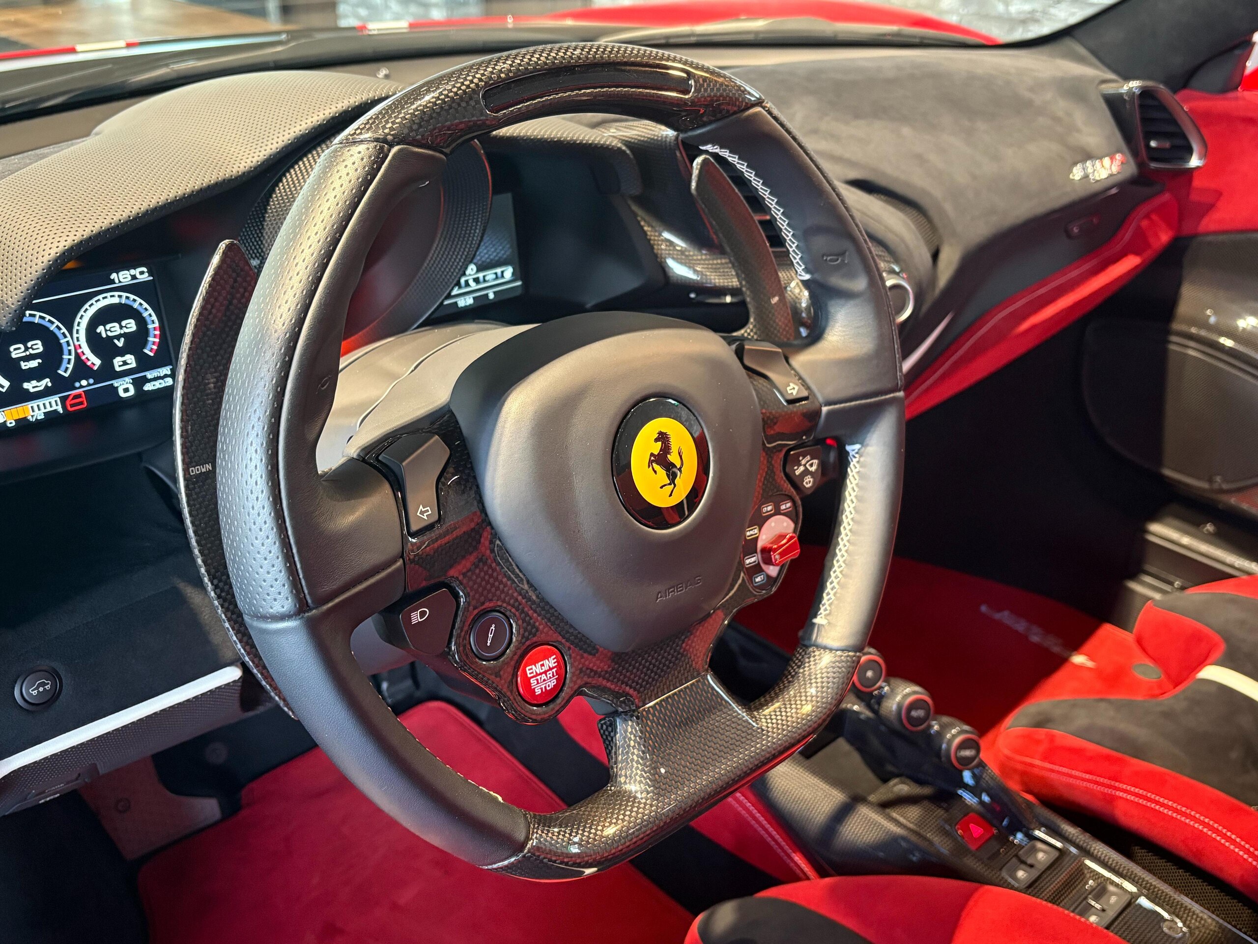 2019 Ferrari 488 Pista Spider — Photo 8 / 15