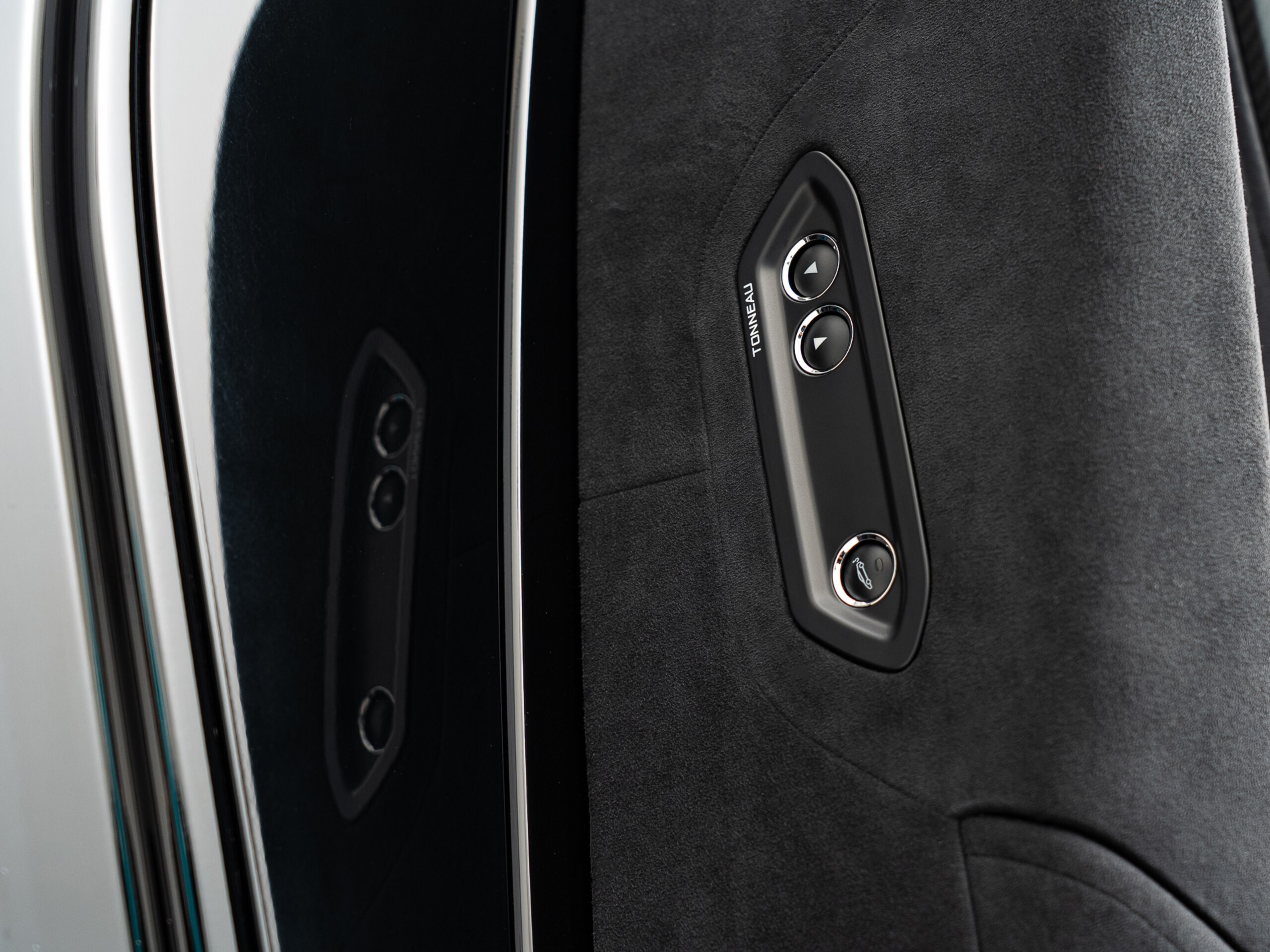 2022 McLaren 765LT Spider — Photo 19 / 59