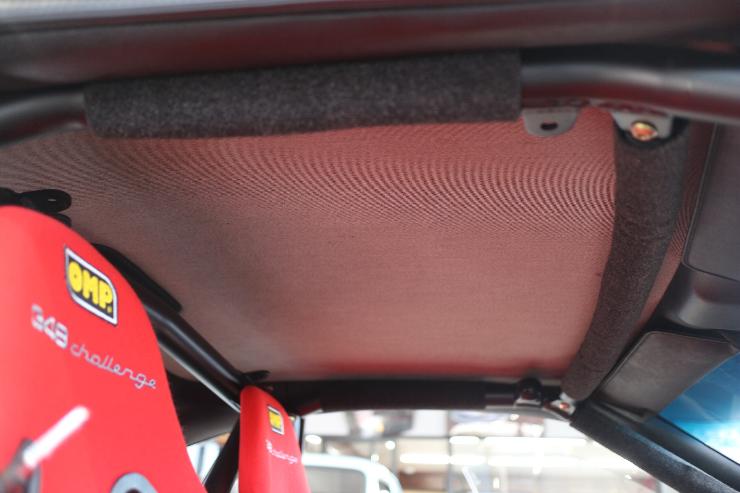 1993 Ferrari 348GTB Challenge — Photo 10 / 13