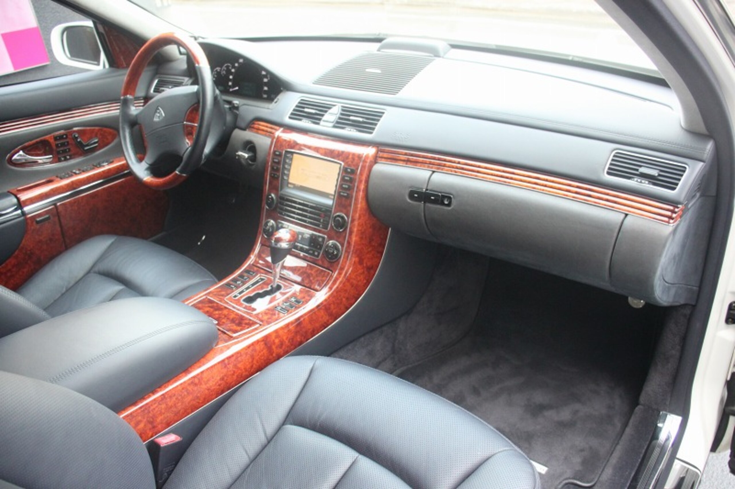 2005 Mercedes Benz Maybach 57 — Photo 16 / 33