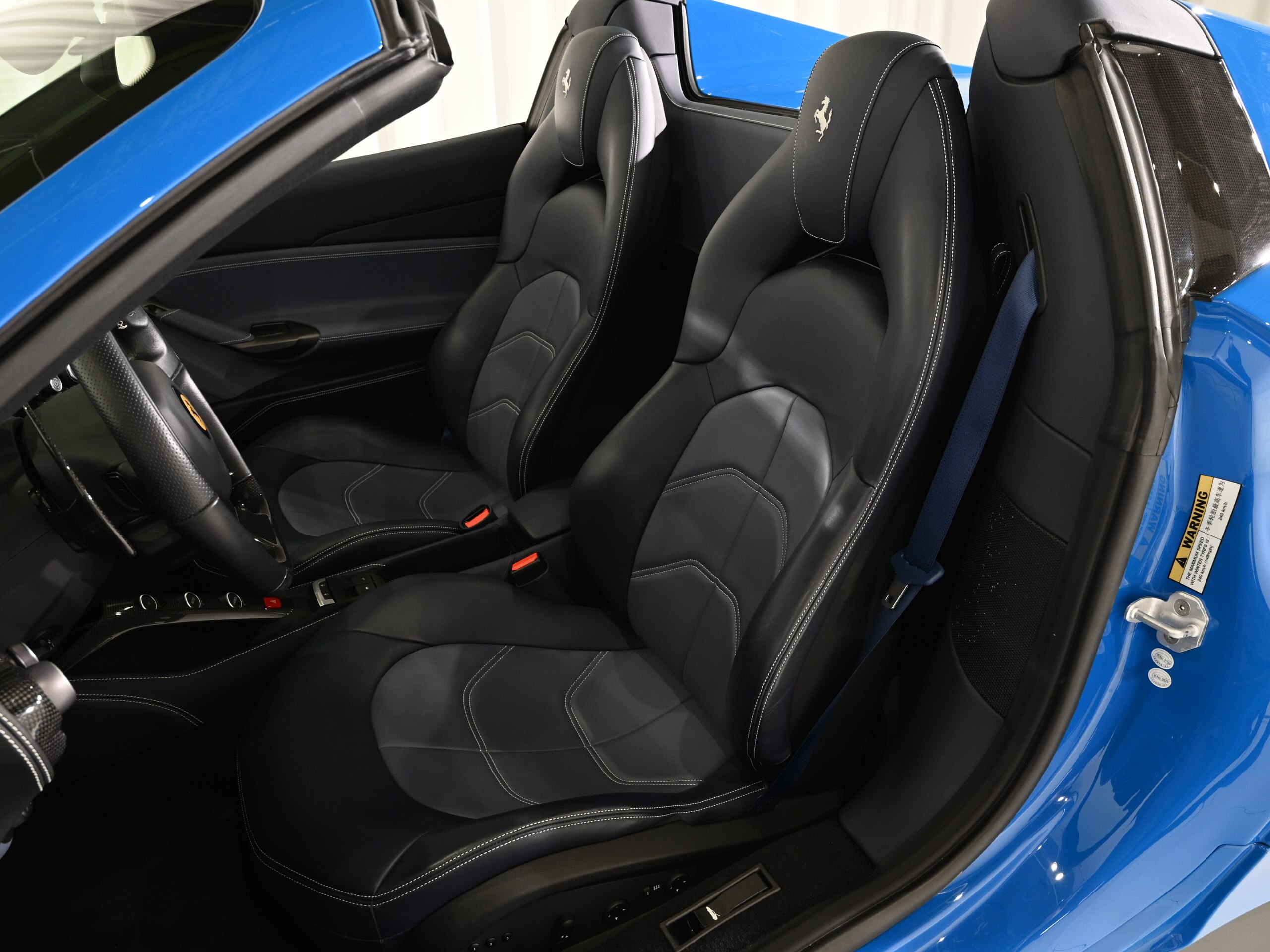 2018 Ferrari 488 Spider — Photo 8 / 18