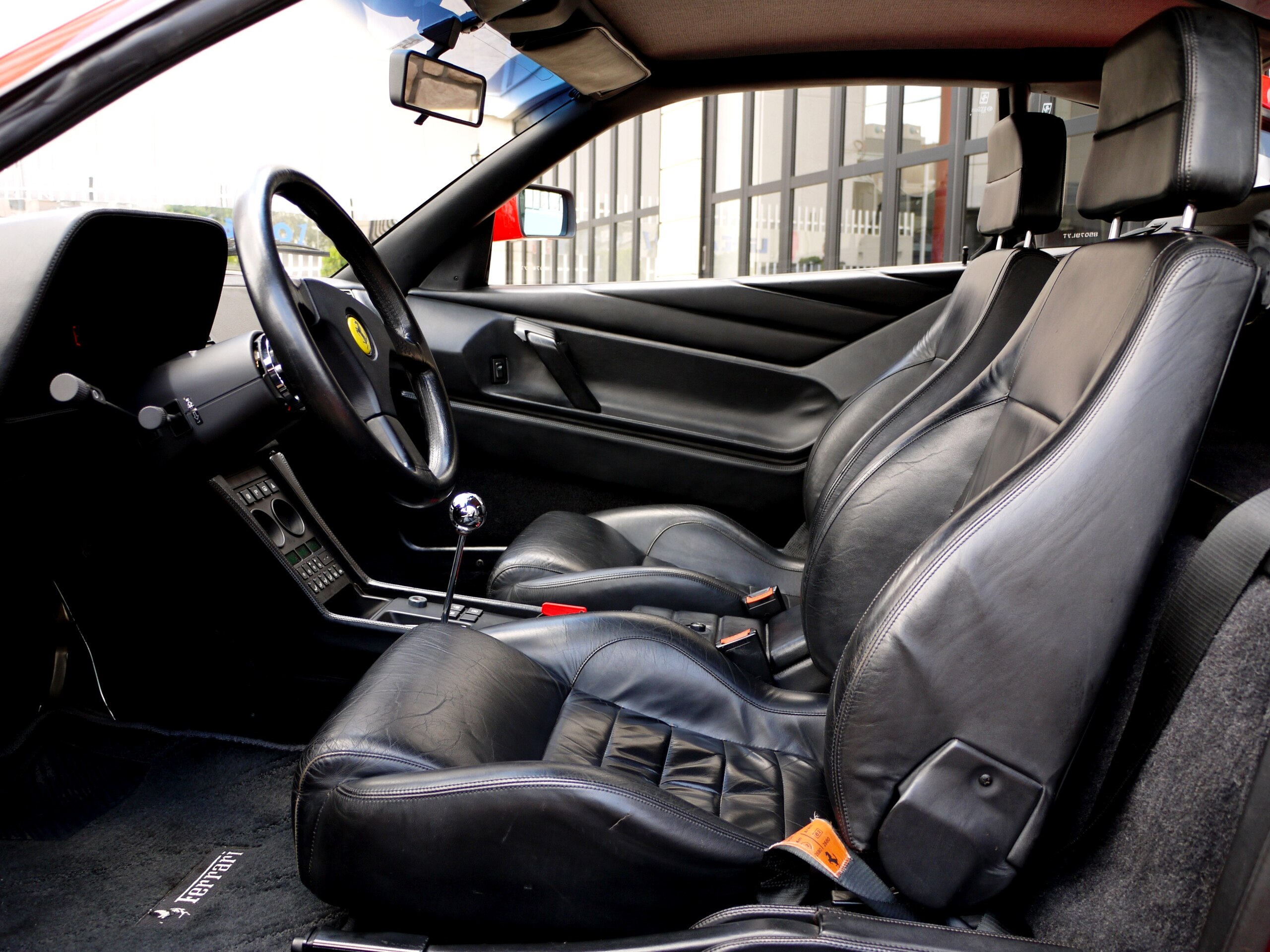 1990 Ferrari 348 TB — Photo 6 / 11