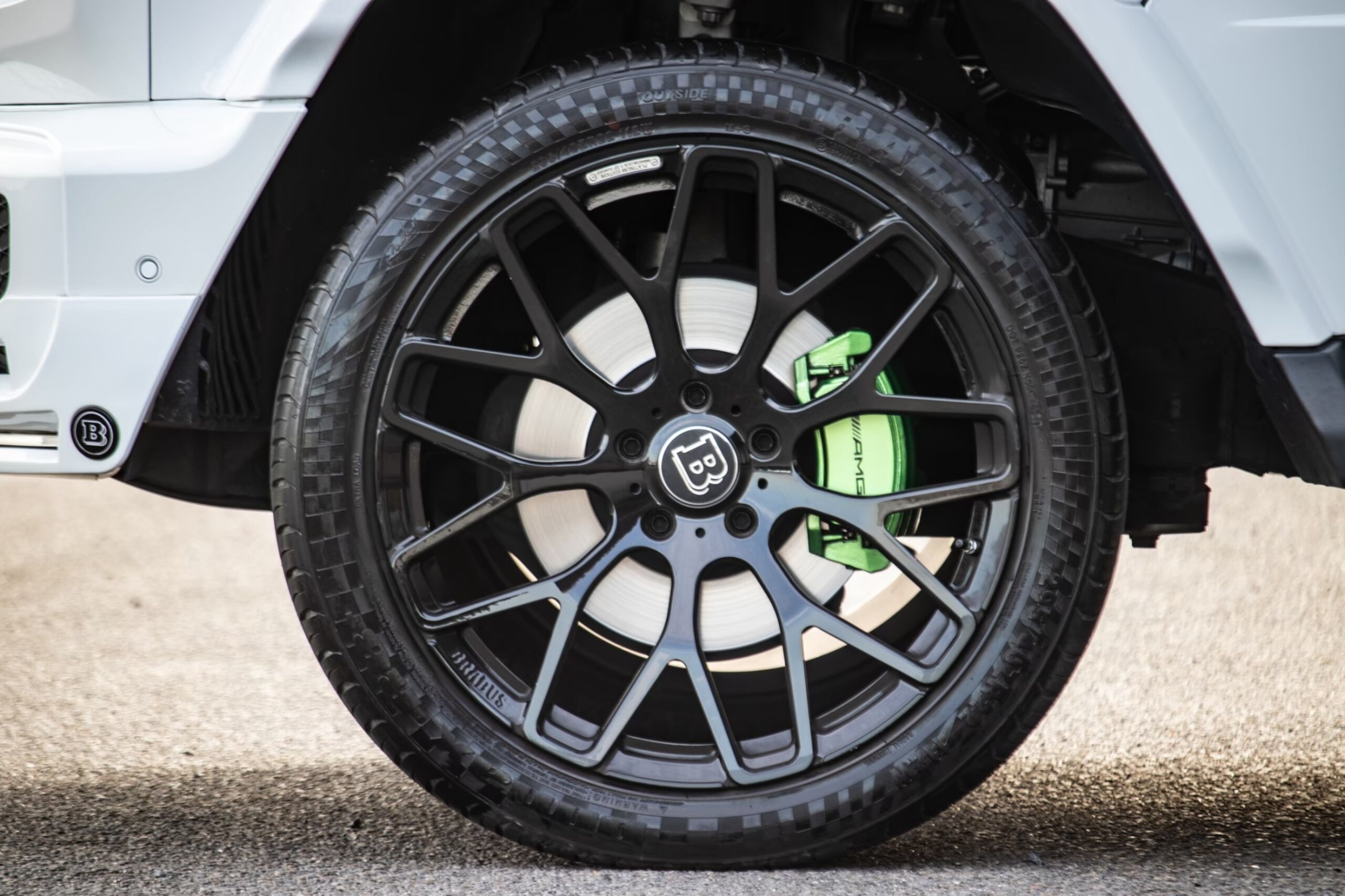2022 Mercedes Benz G400d AMG — Photo 9 / 15