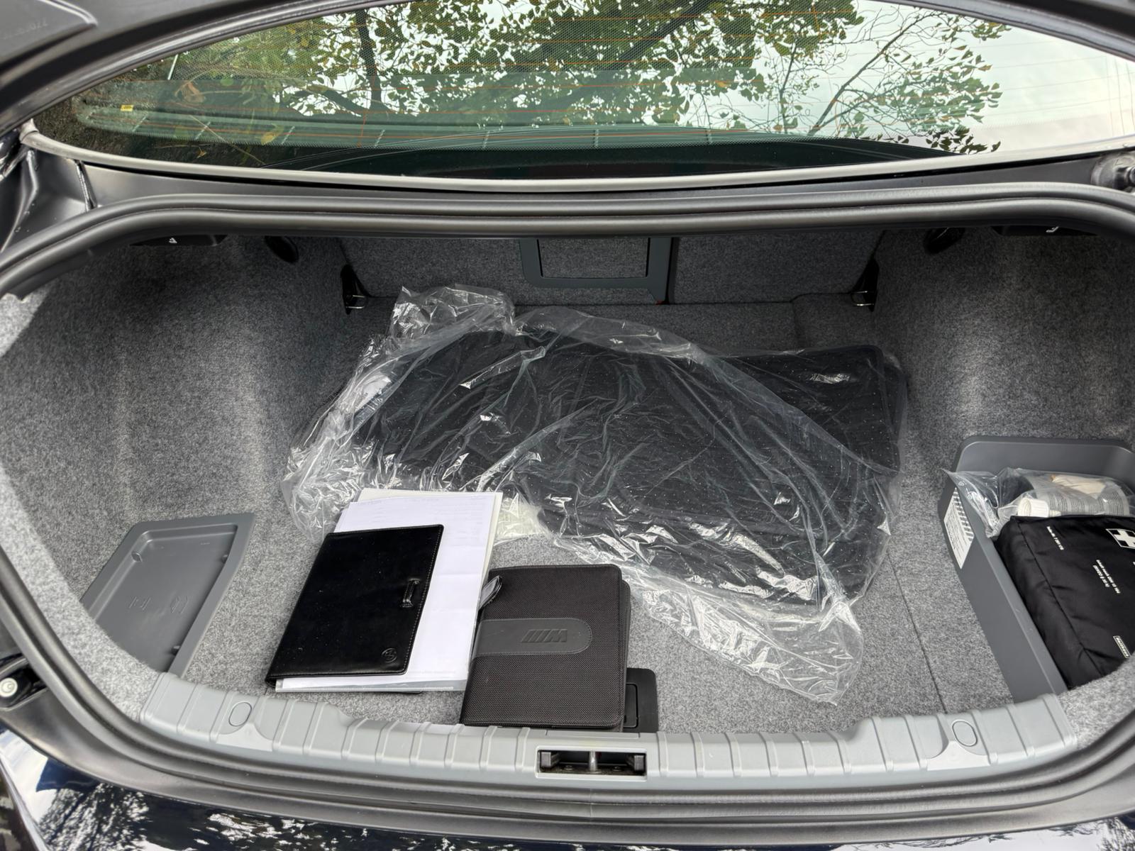 2011 BMW M3 Sedan — Photo 19 / 22