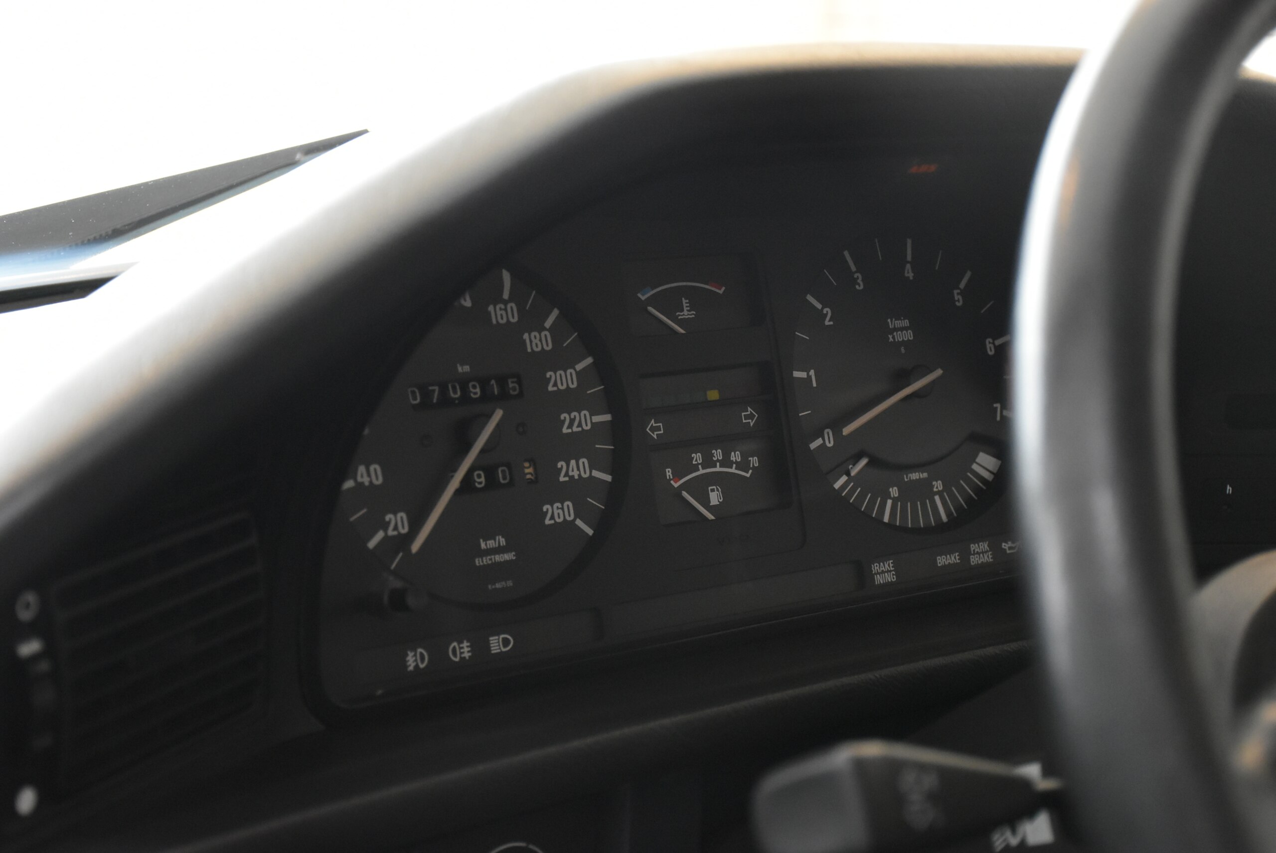 1986 BMW M535i — Photo 9 / 19
