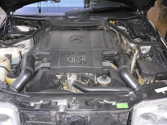 1995 Mercedes Benz E500 Limited — Photo 10 / 11