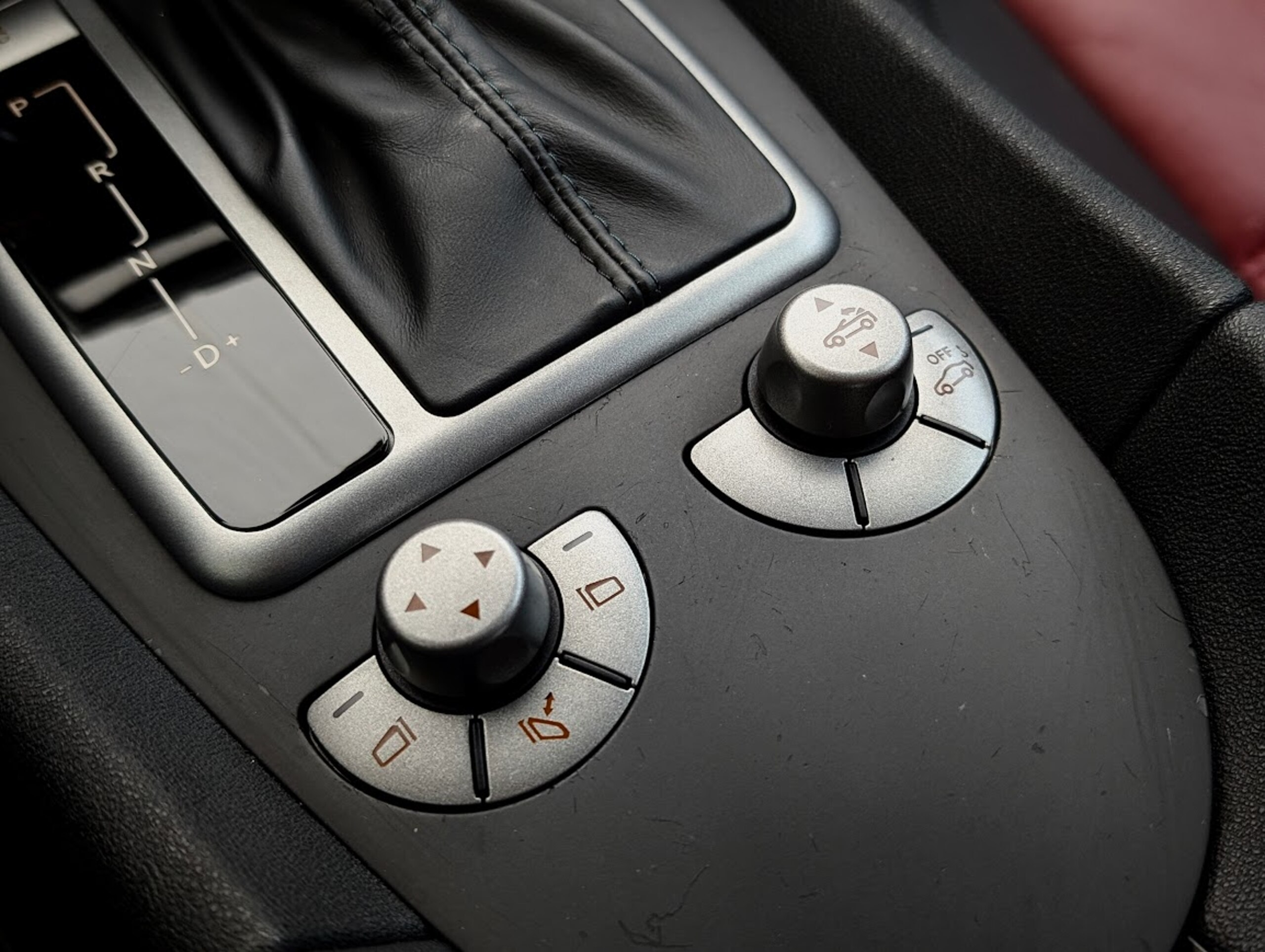 2004 Mercedes Benz SLK55 AMG — Photo 14 / 21