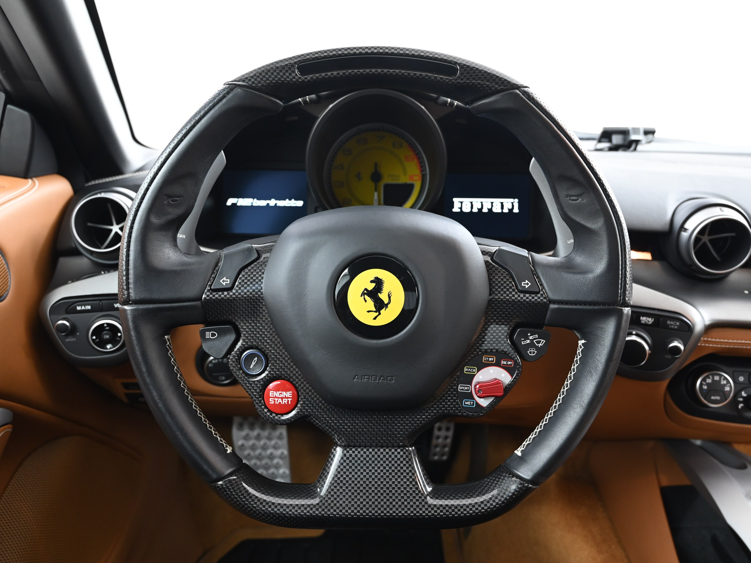 2014 Ferrari F12 Berlinetta — Photo 8 / 17