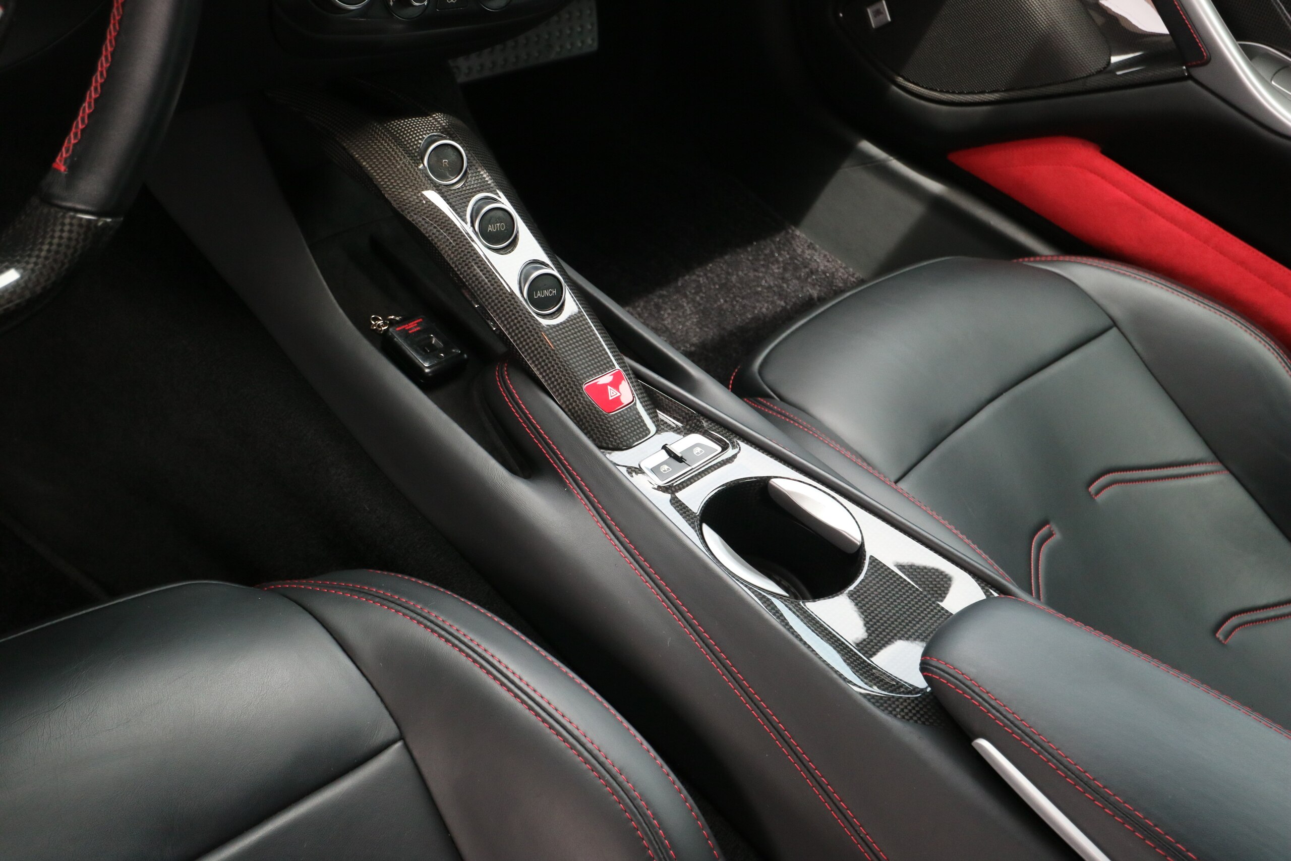 2014 Ferrari F12 Berlinetta — Photo 8 / 15
