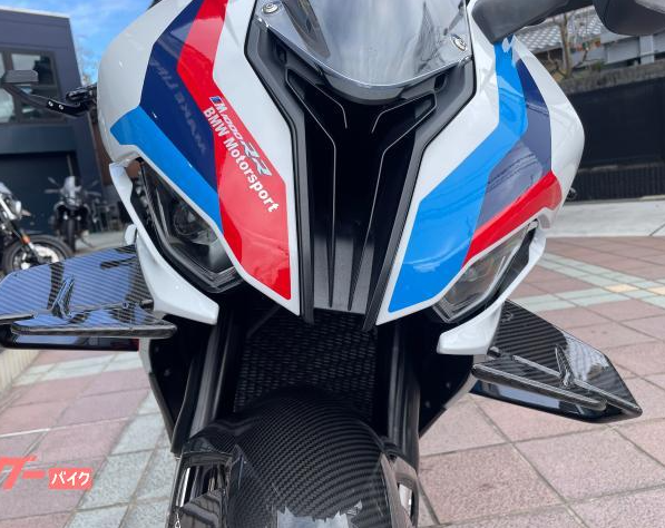 2022 BMW M1000RR M Competition — Photo 7 / 18