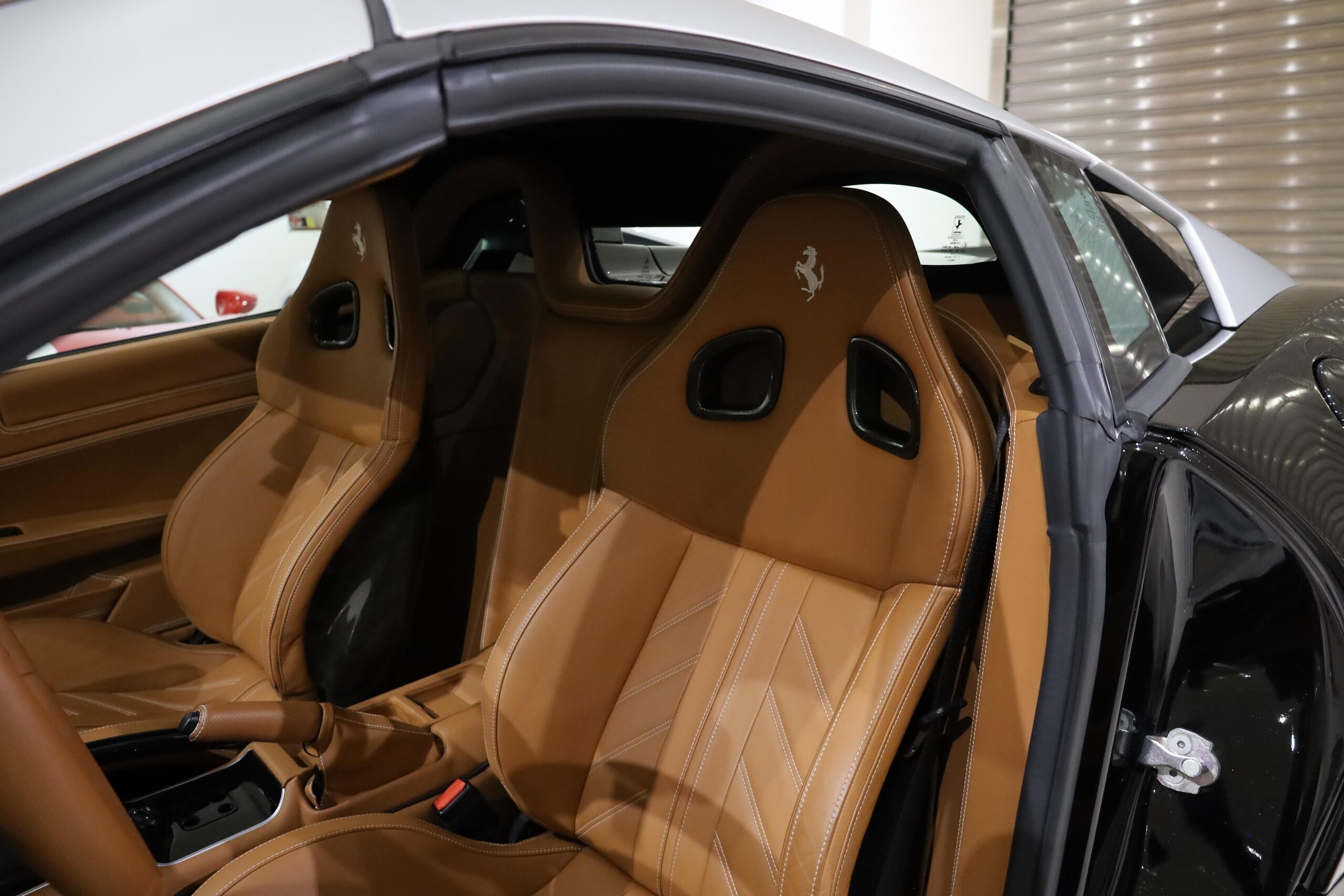 2011 Ferrari SA APERTA — Photo 8 / 14